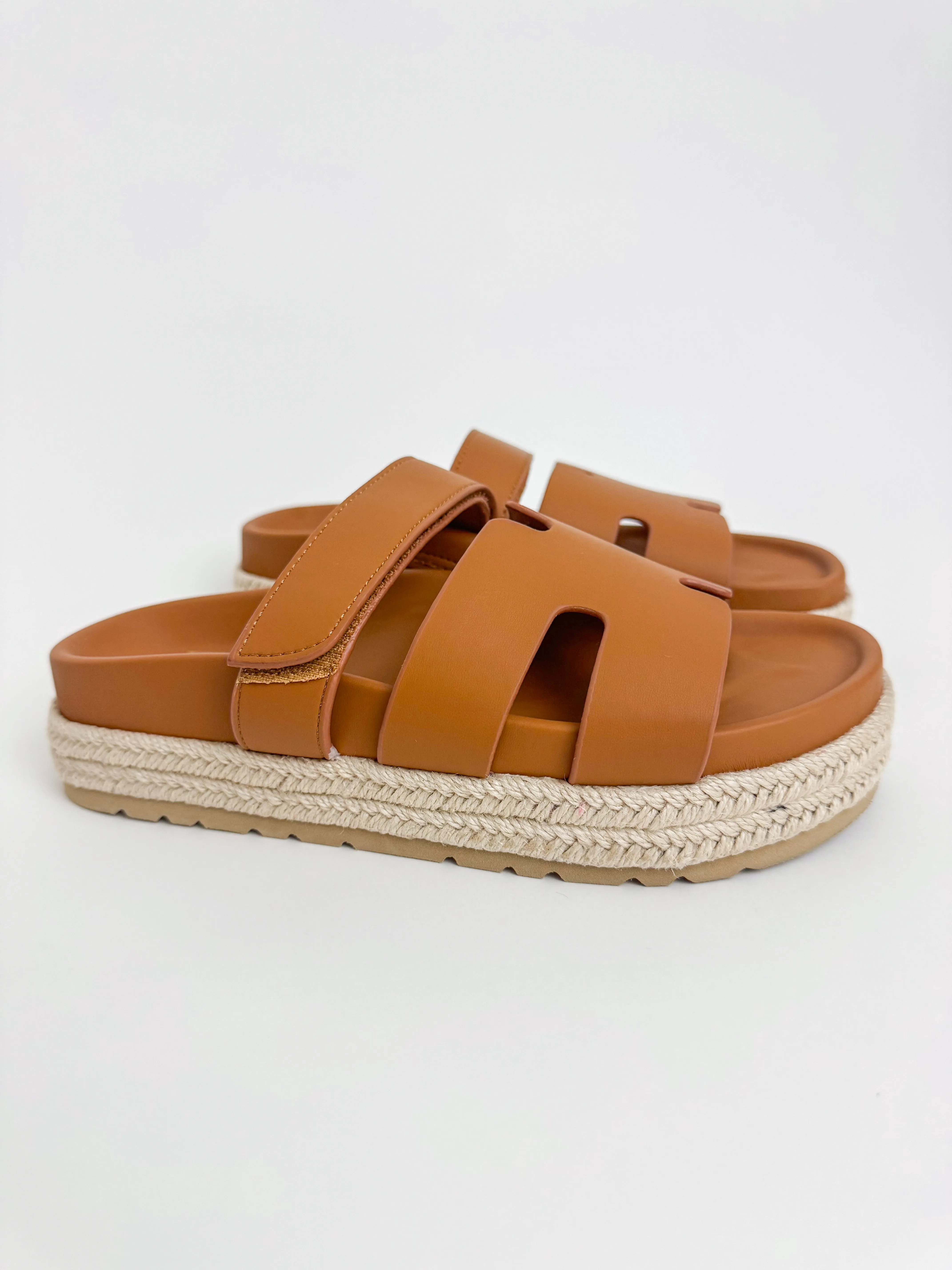 Izzy Sandal sold by Mimosa product image thumbnail 2