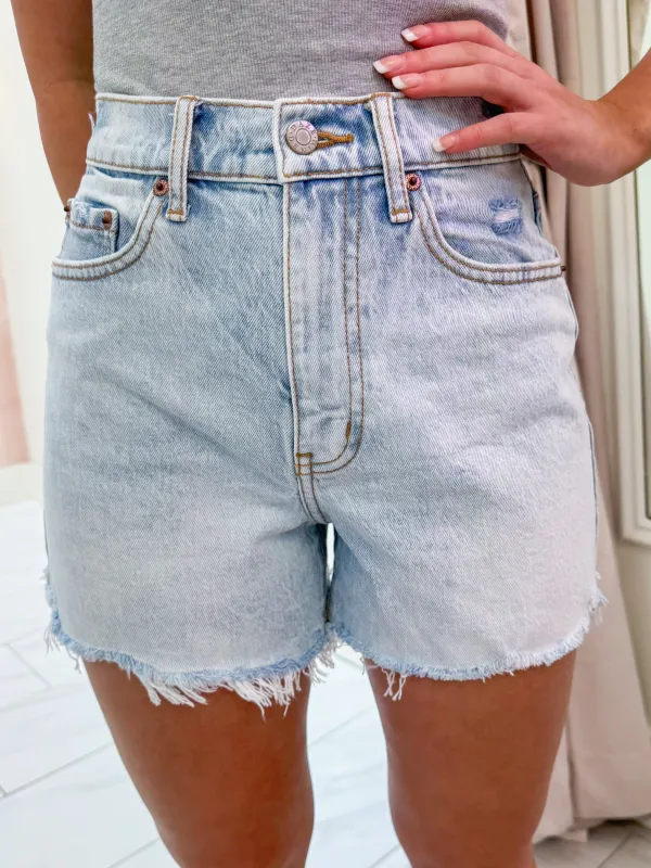 The Knockout Short Splash Zone Vintage sold by Mimosa