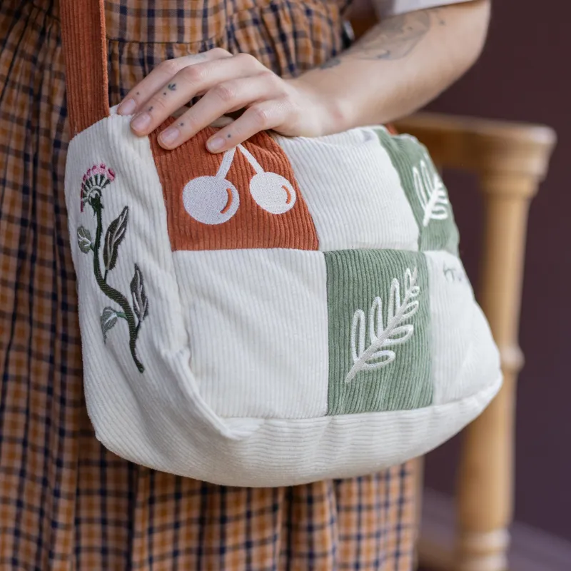 Thistledown Puff Bag // READ DESCRIPTION sold by Knock Thrice