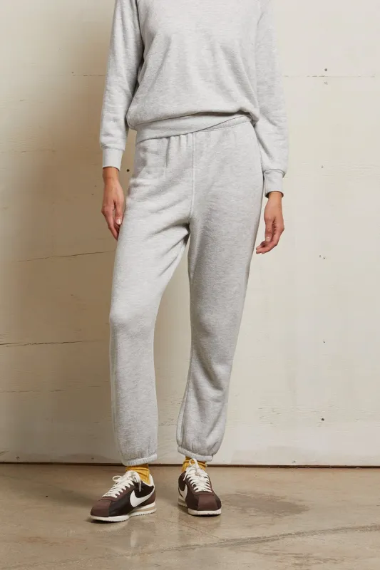 stevie sold by Perfectwhitetee