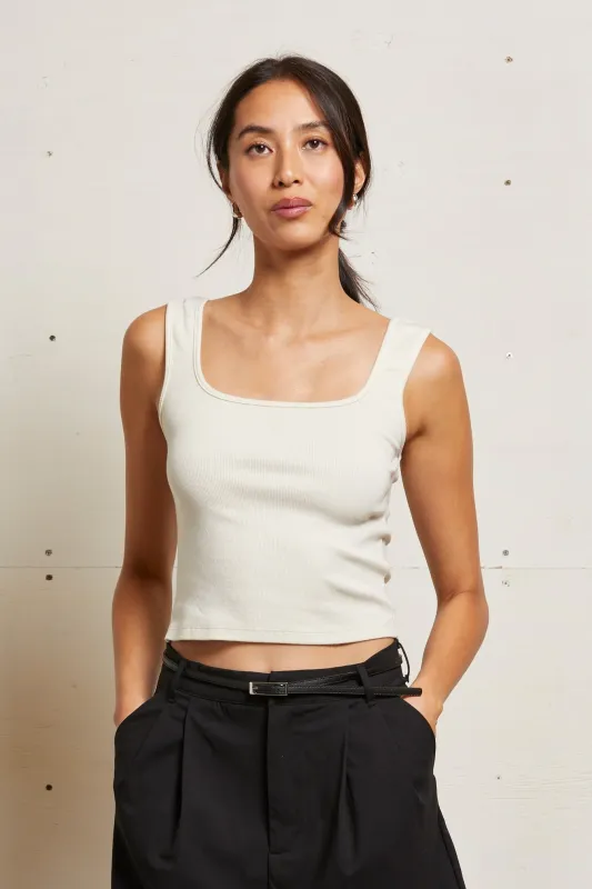 kaitlyn sold by Perfectwhitetee