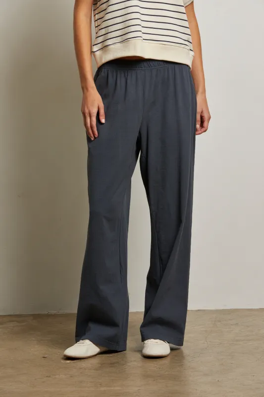 adele sold by Perfectwhitetee