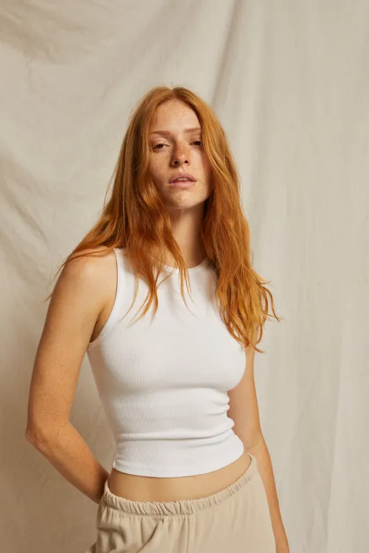 gigi sold by Perfectwhitetee