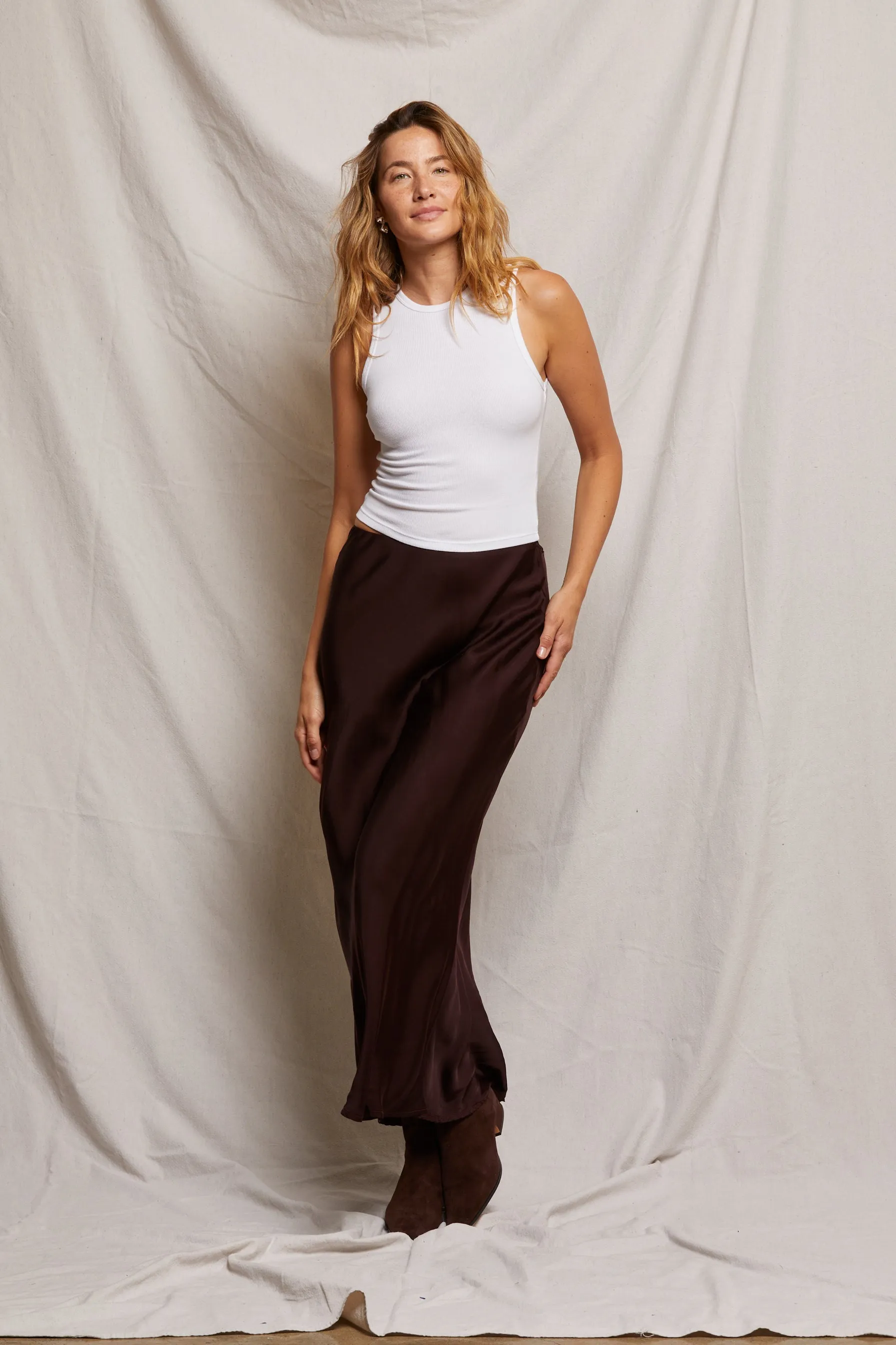 genevieve sold by Perfectwhitetee product image thumbnail 3