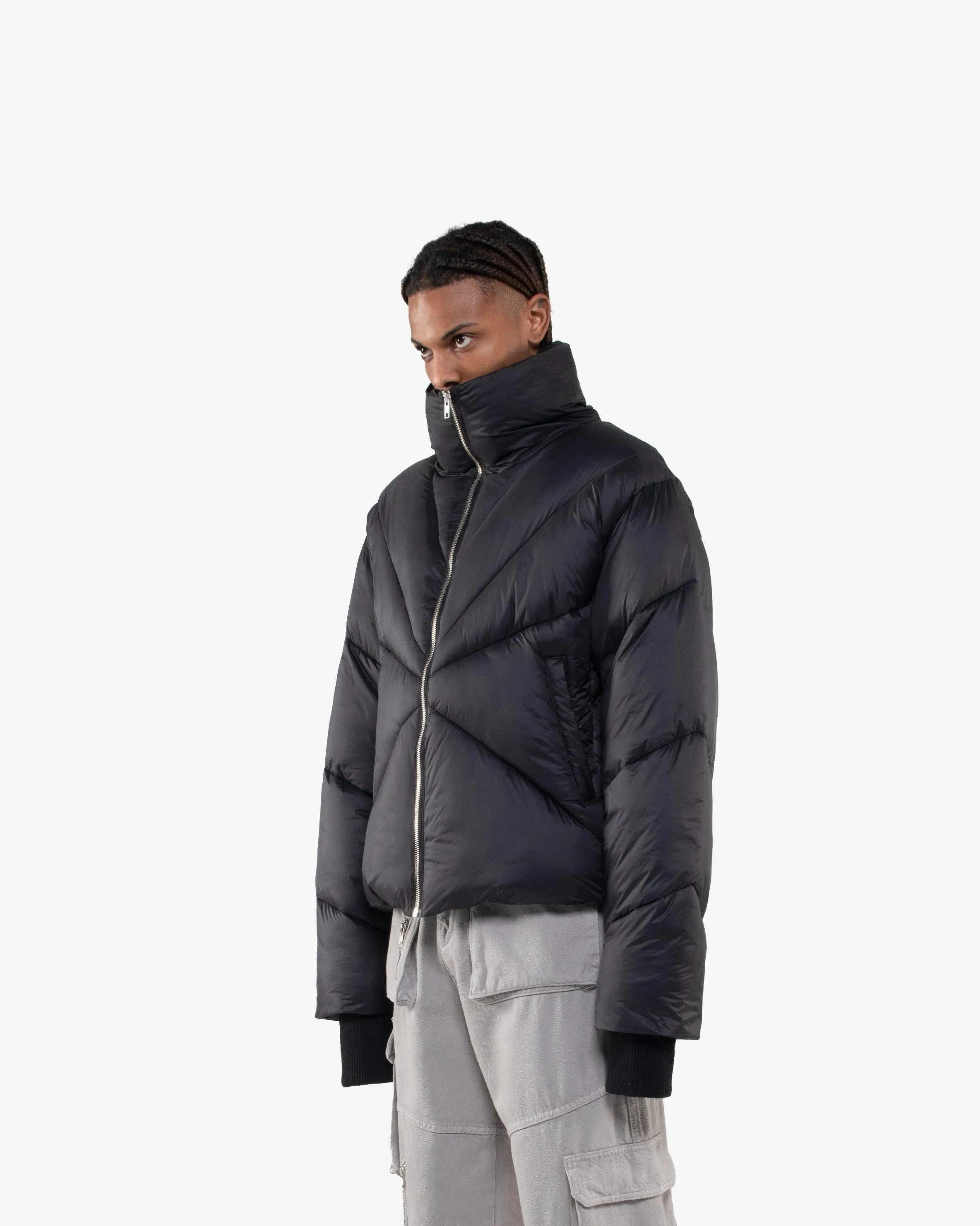 X-PUFFER JACKET BLACK sold by vicinity product image thumbnail 3