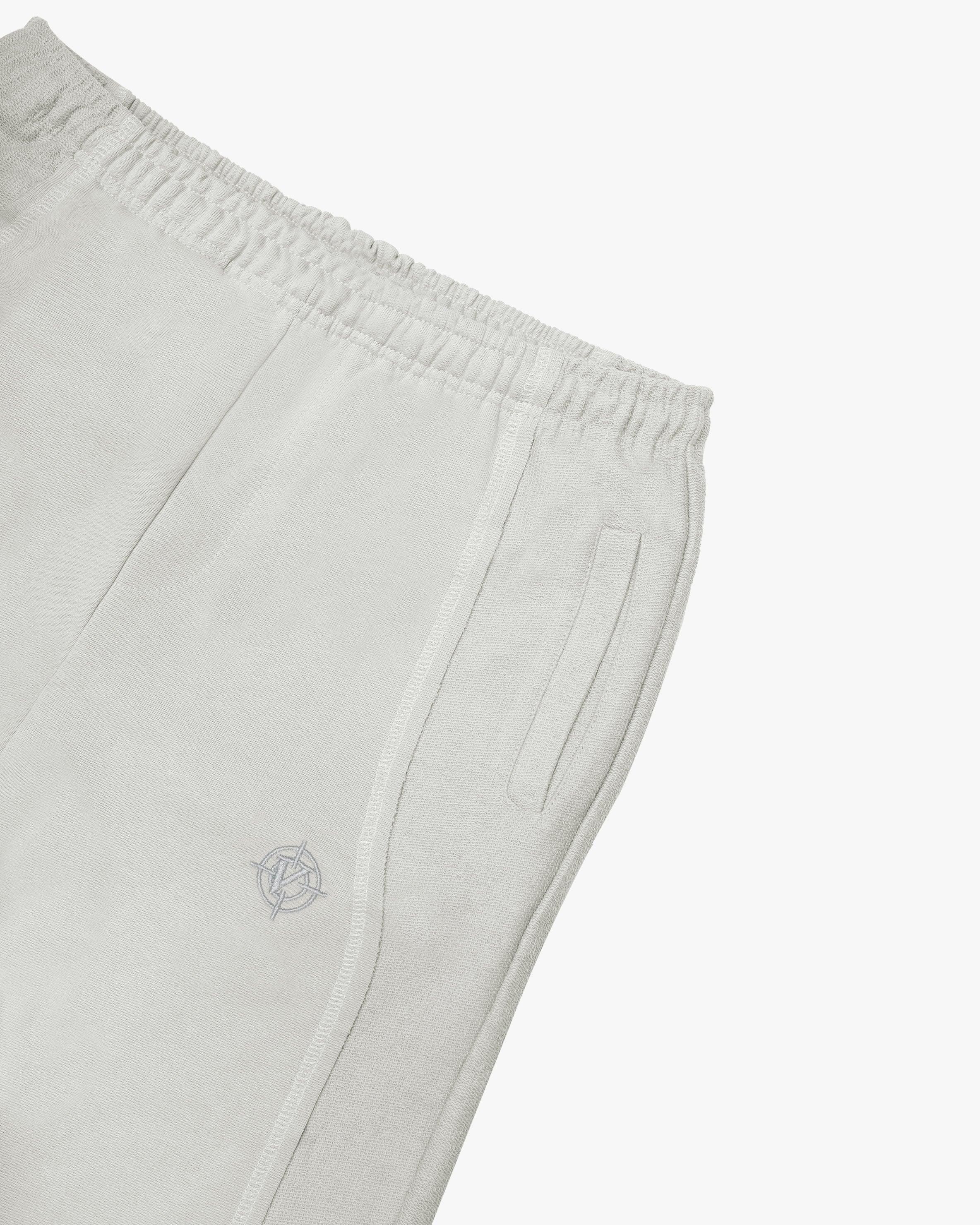 JOGGERPANTS LIGHT GREY sold by vicinity product image thumbnail 3