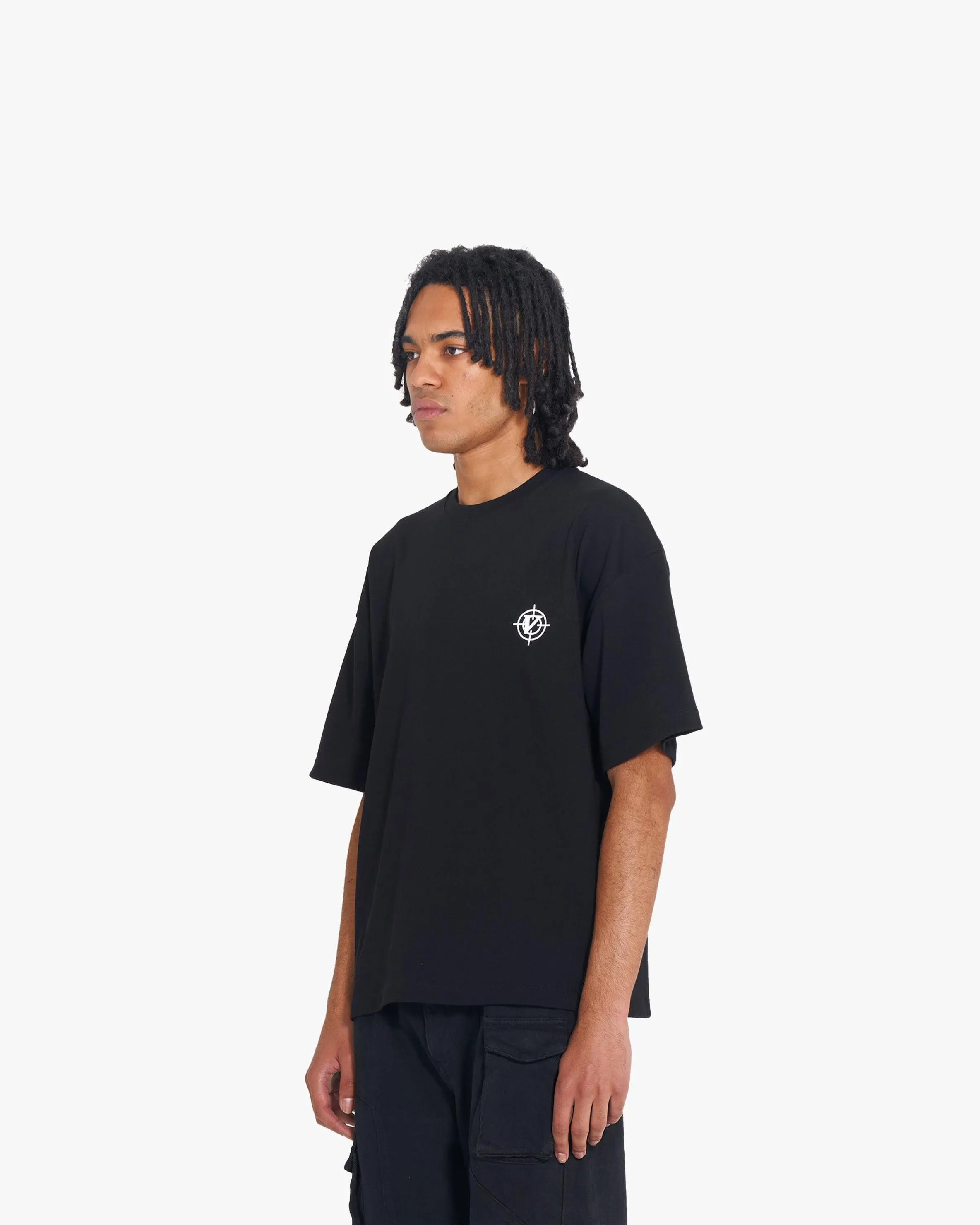 V-LOGO TEE BLACK sold by vicinity product image thumbnail 3