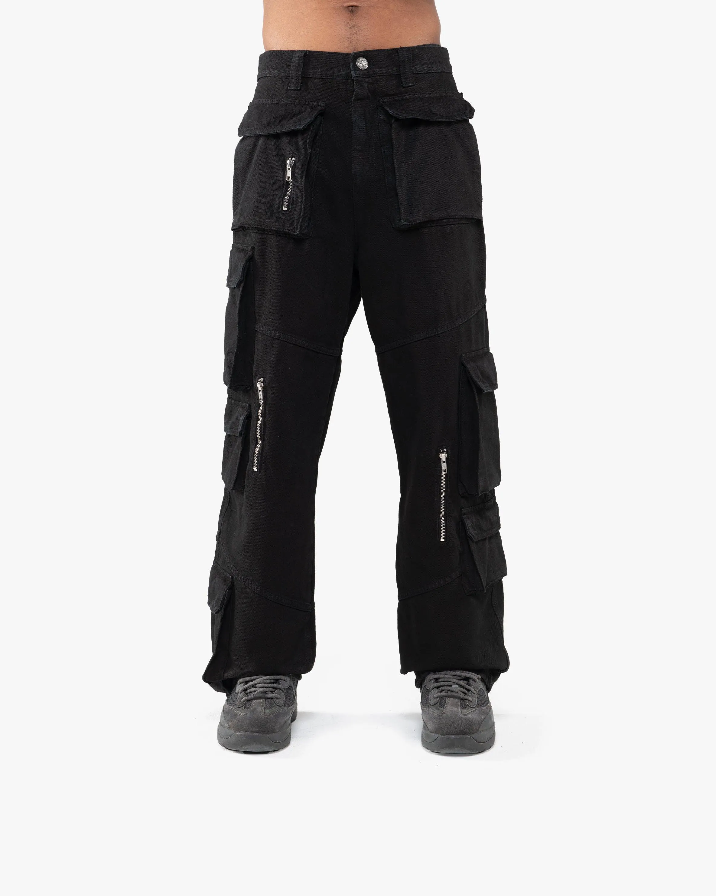 MULTIPOCKET CARGOPANTS BLACK sold by vicinity product image thumbnail 2