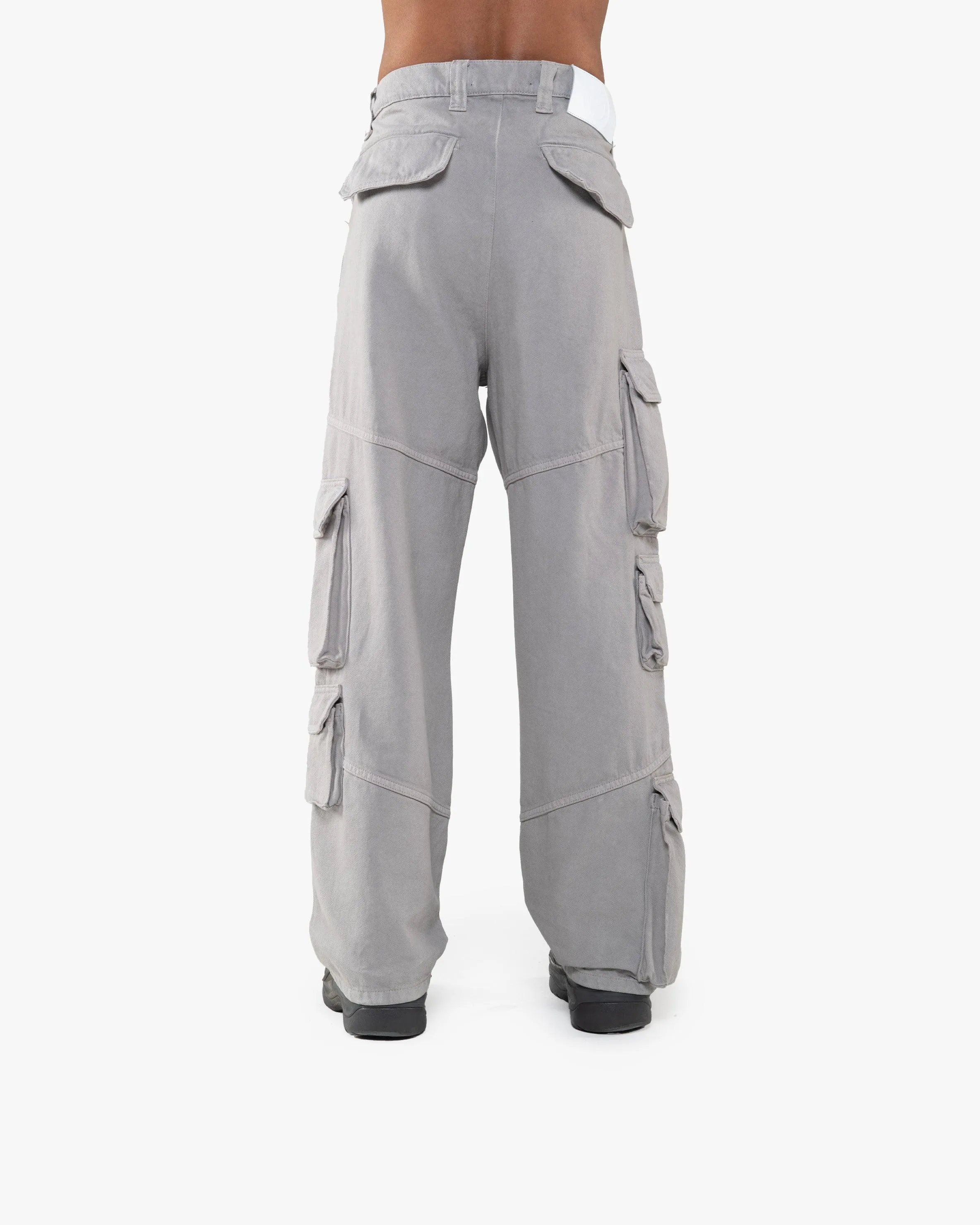 MULTIPOCKET CARGOPANTS DARK GREY sold by vicinity product image thumbnail 5