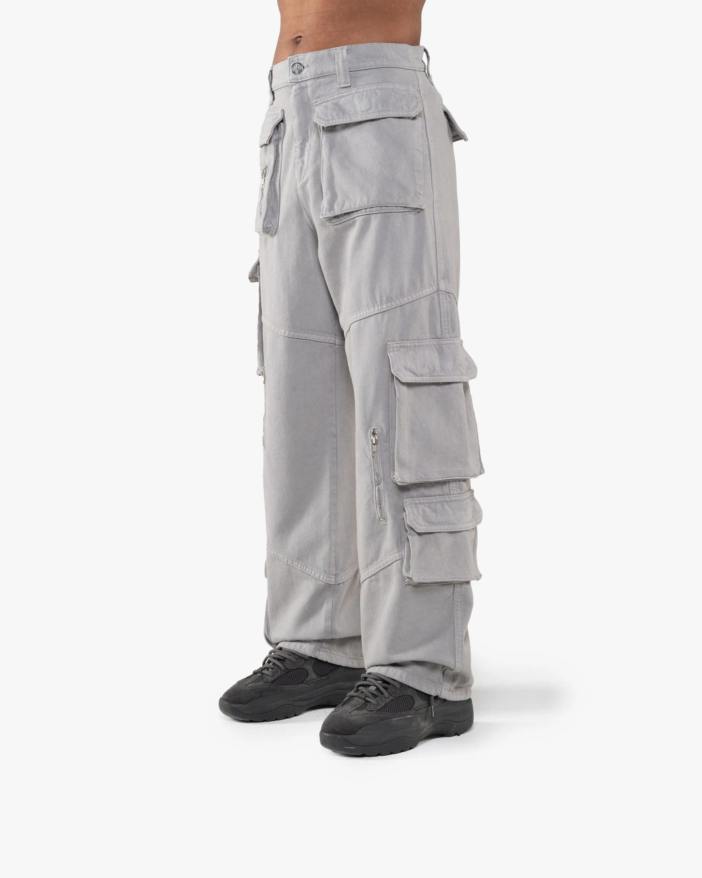 MULTIPOCKET CARGOPANTS DARK GREY sold by vicinity product image thumbnail 3