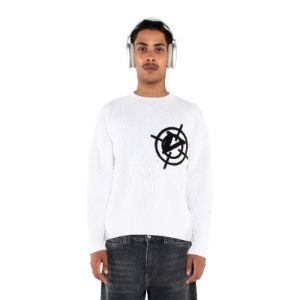 V-LOGO KNITWEAR WHITE sold by vicinity