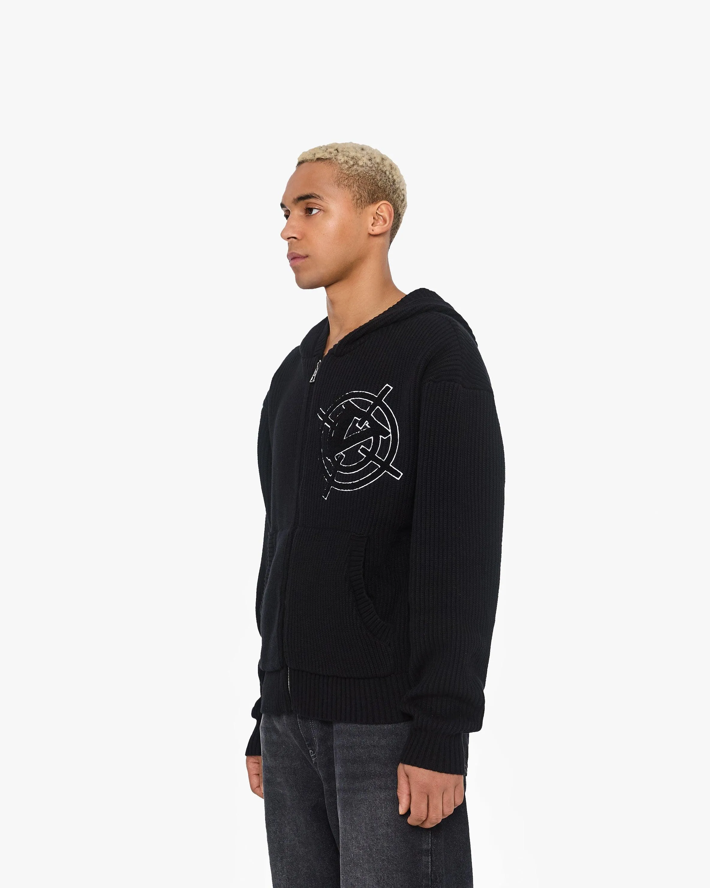 V-LOGO KNIT ZIP HOODIE BLACK sold by vicinity product image thumbnail 4