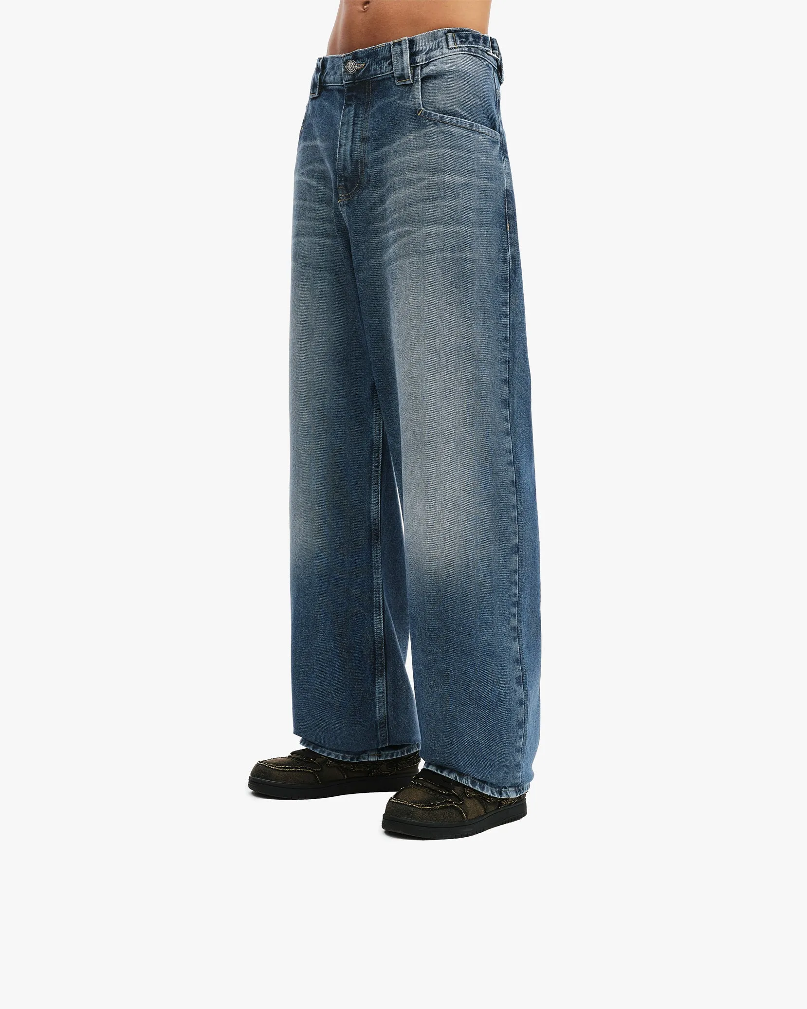 LA DENIM sold by vicinity product image thumbnail 3