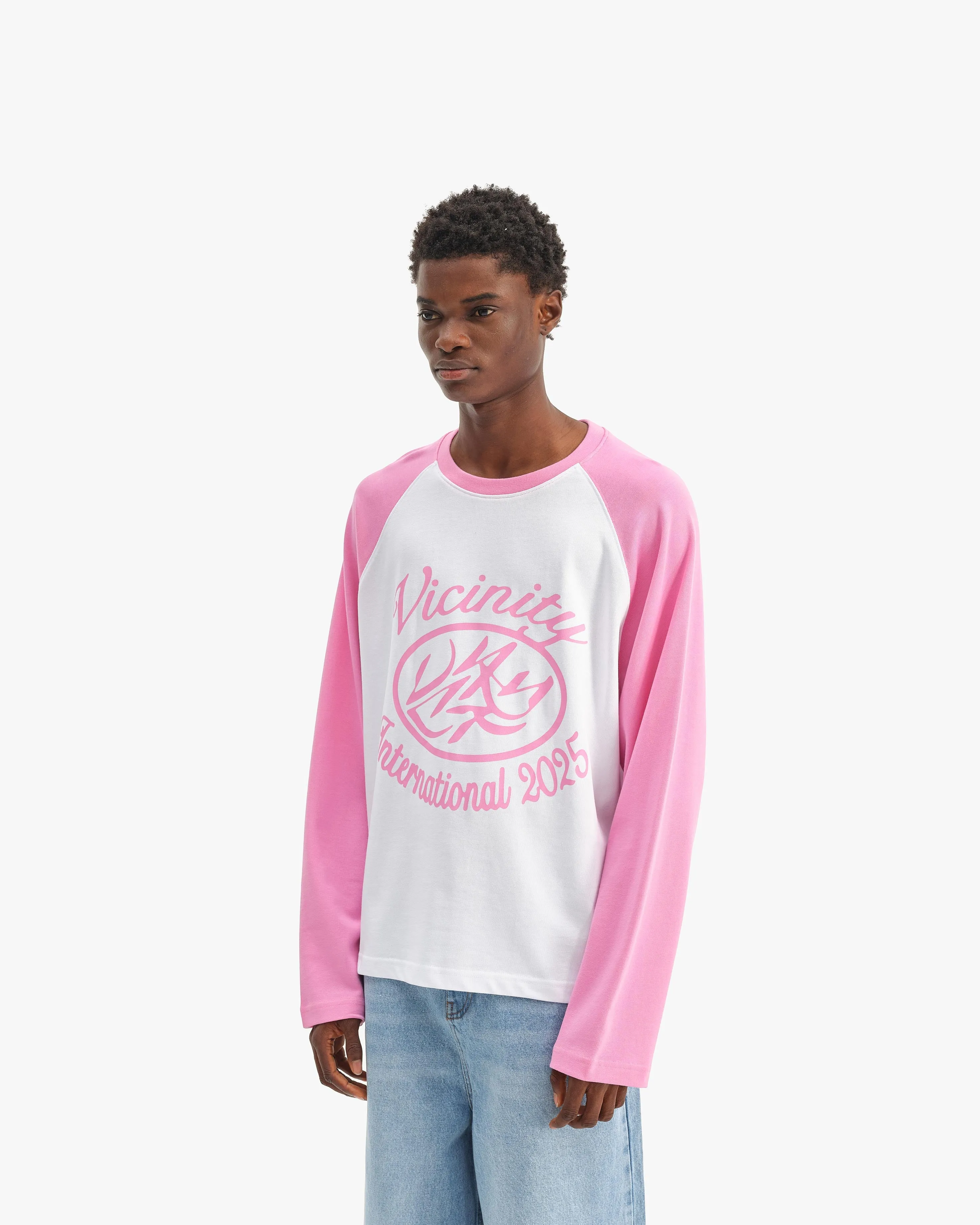 INTERNATIONAL LONGSLEEVE WHITE/PINK sold by vicinity product image thumbnail 3