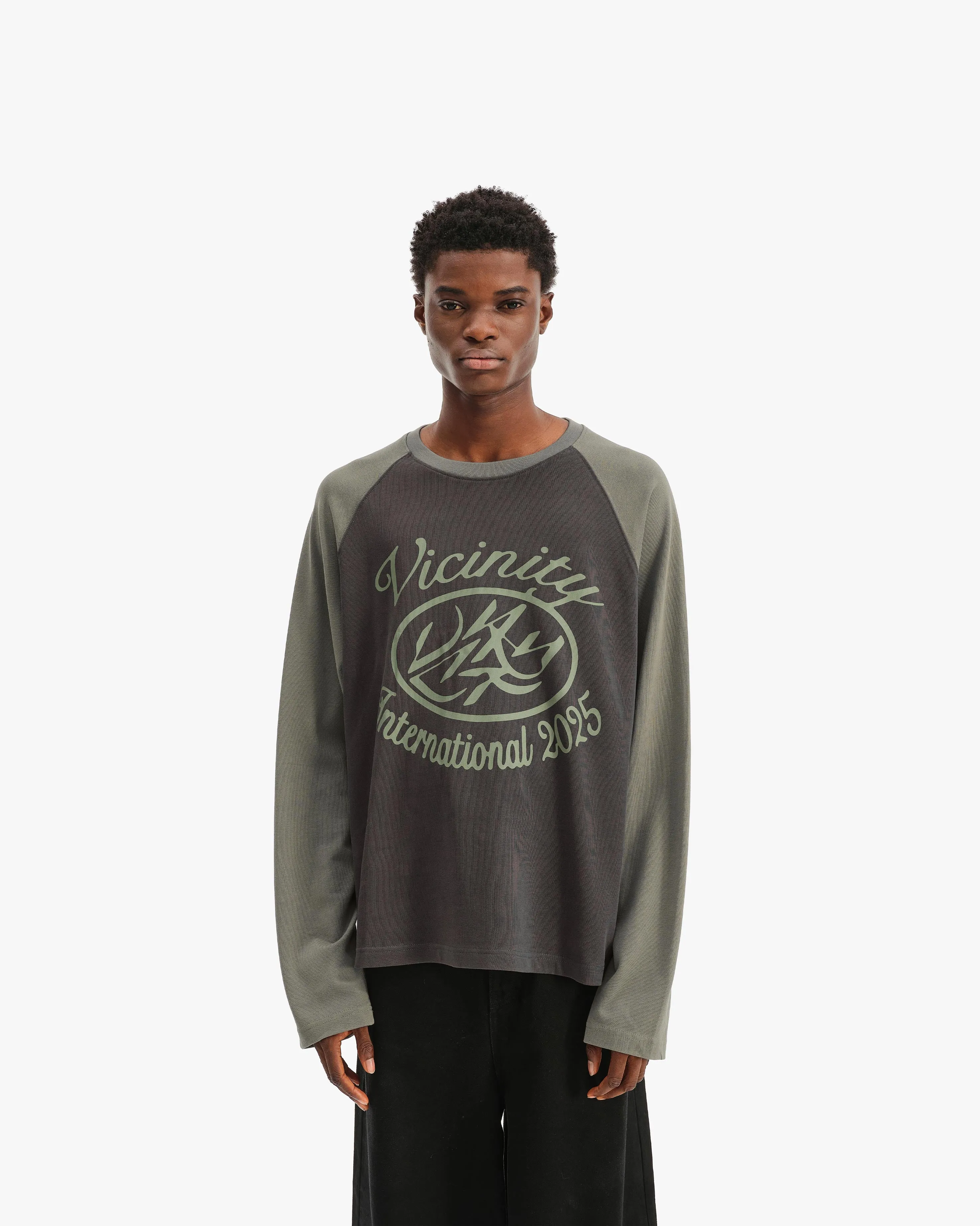 INTERNATIONAL LONGSLEEVE GREEN sold by vicinity product image thumbnail 2