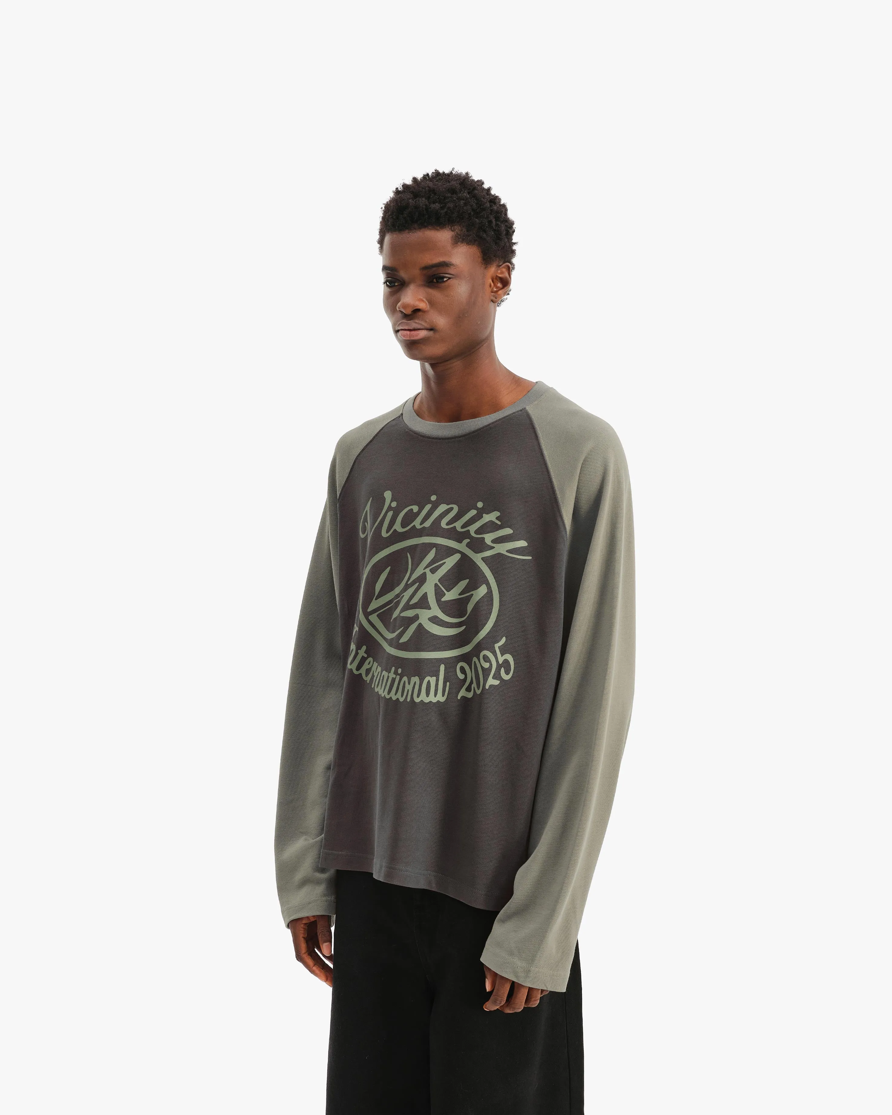 INTERNATIONAL LONGSLEEVE GREEN sold by vicinity product image thumbnail 3