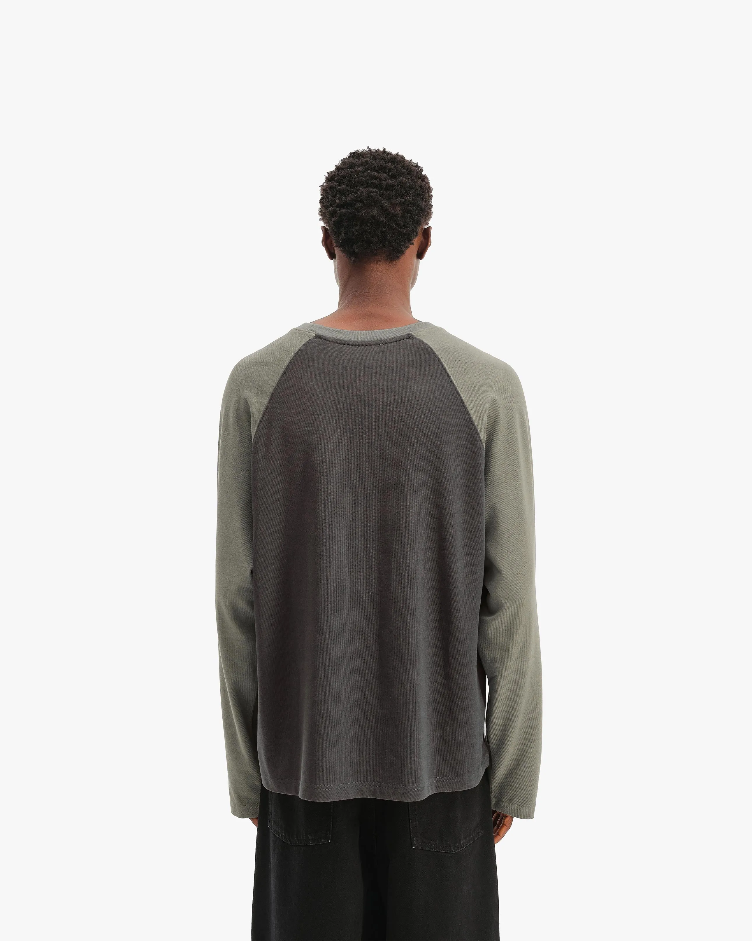 INTERNATIONAL LONGSLEEVE GREEN sold by vicinity product image thumbnail 5