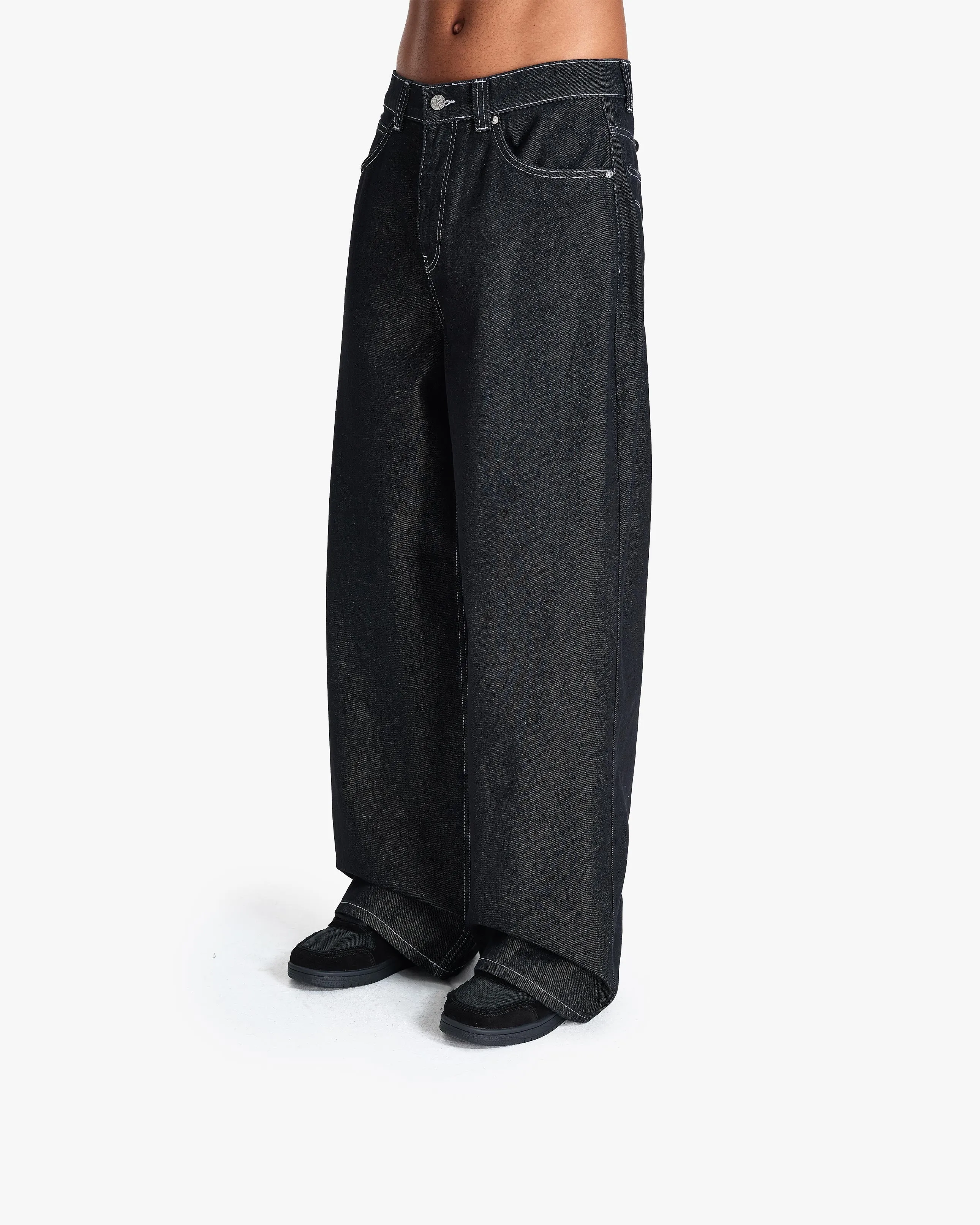 VOLUME DENIM RAW BLACK sold by vicinity product image thumbnail 5
