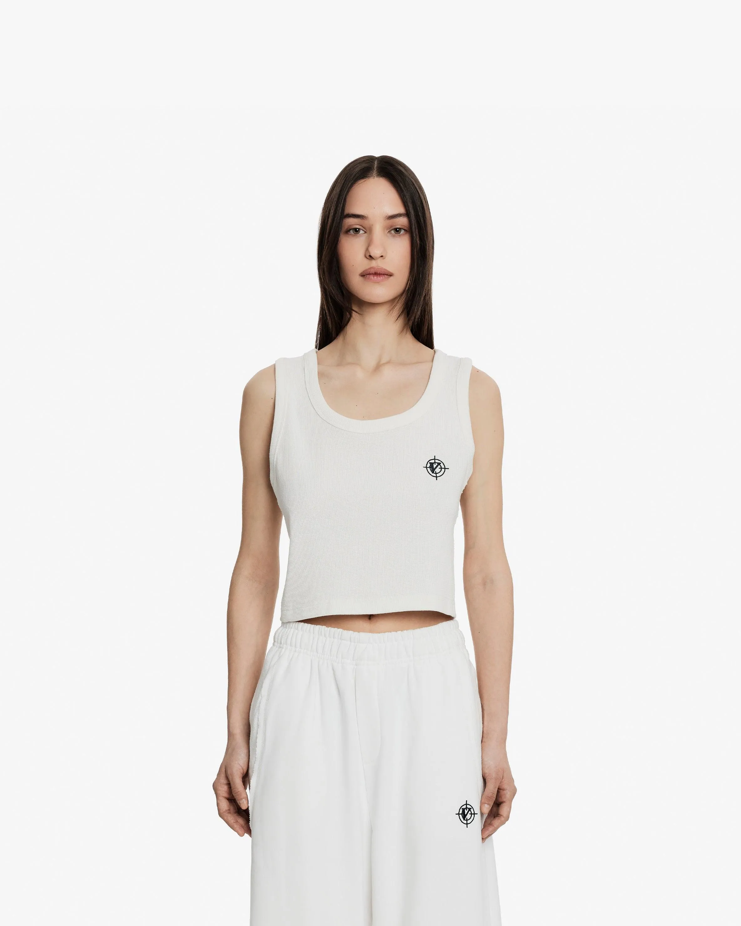 CROP TANKTOP DOUBLE PACK (BLACK & WHITE) sold by vicinity product image thumbnail 3