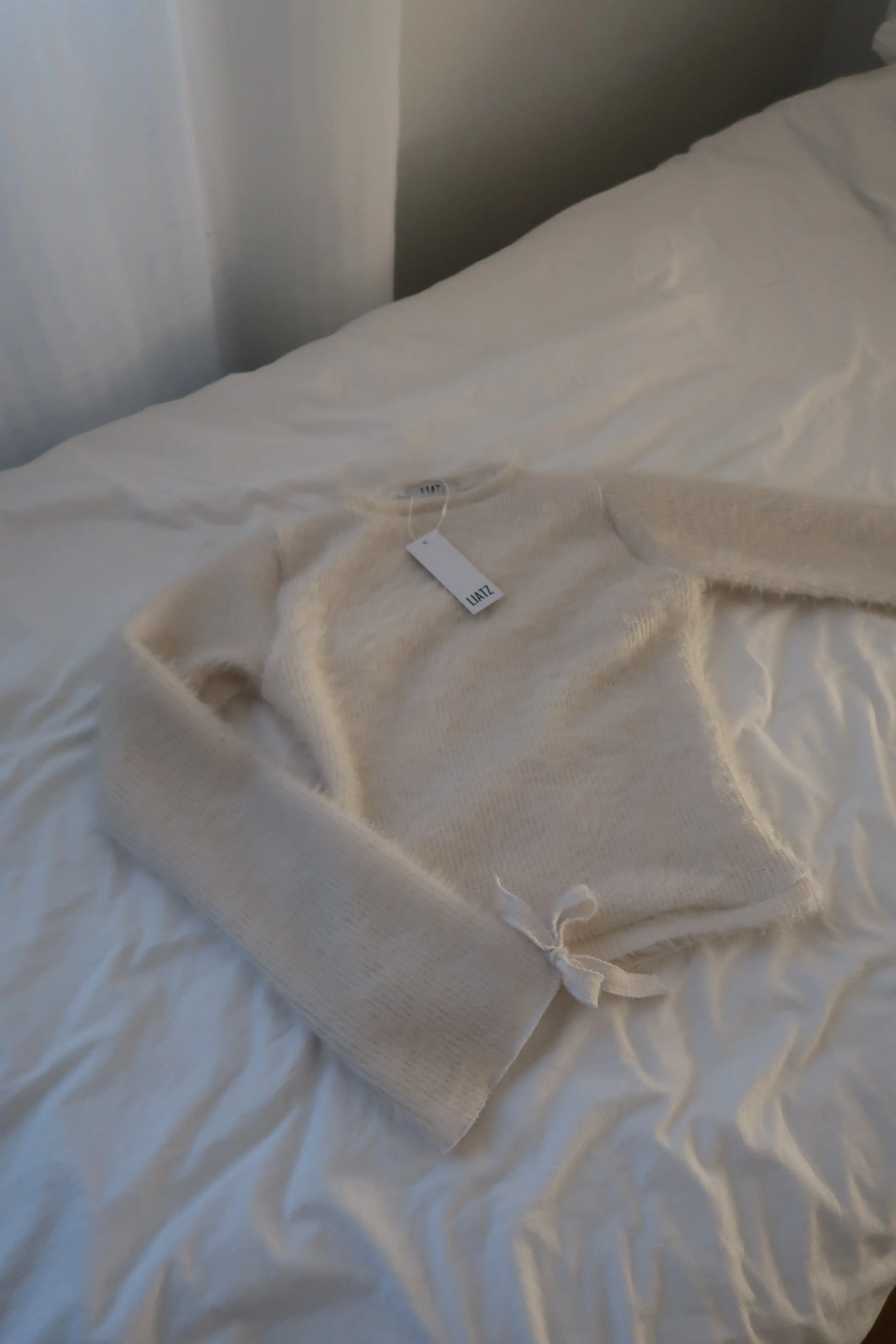 Vera Top - Pre-order sold by liatz product image thumbnail 5