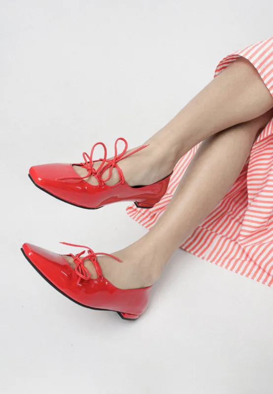 Roxanne in Red sold by INPACA