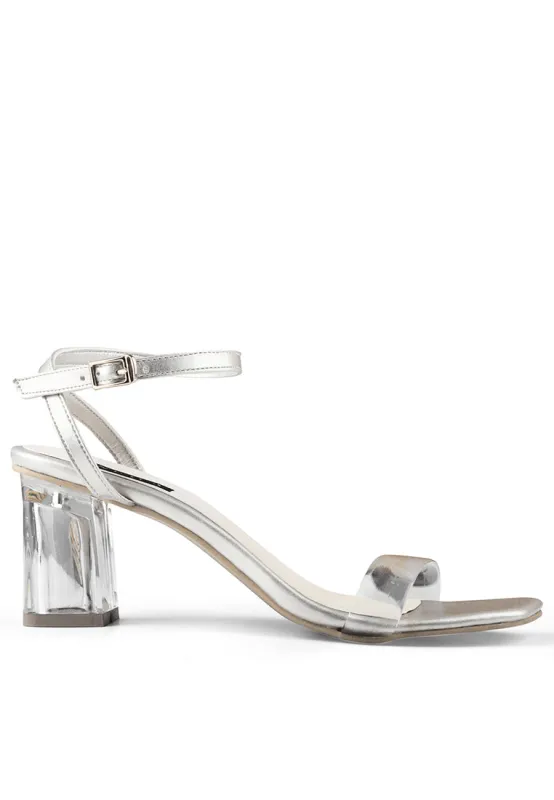 Hilary in Cream Metalic sold by INPACA