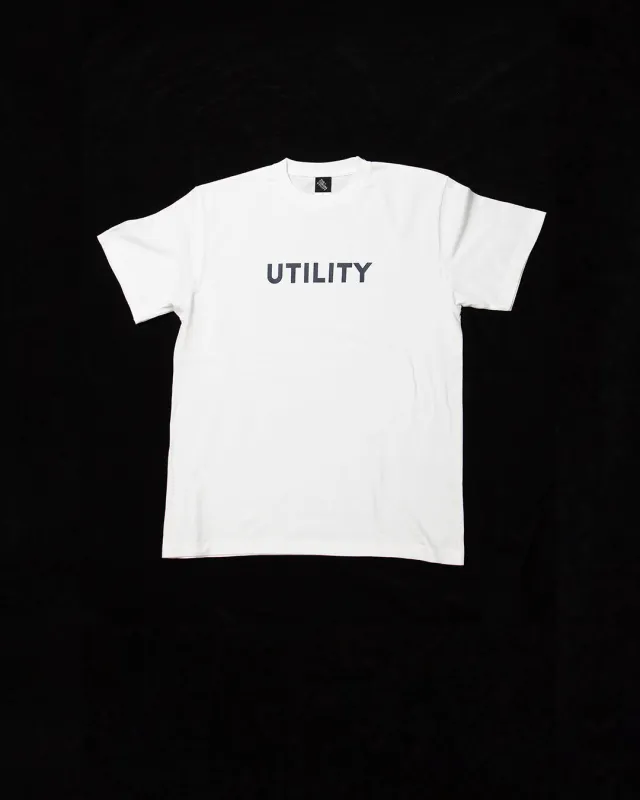 CT036 - UTILITY / White made by The Corona Utility