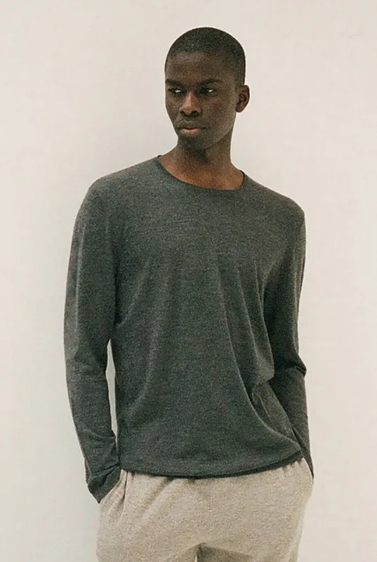 KYOTO very light cashmere top sold by Le Kasha