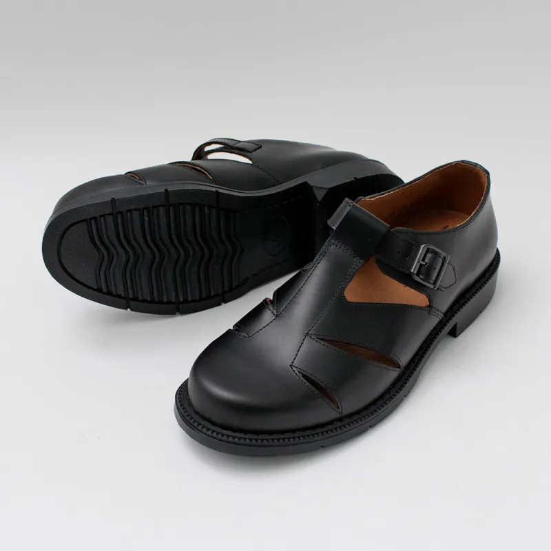 REPRODUCTION OF FOUND / Italian Military Sandals sold by Haku Clothing