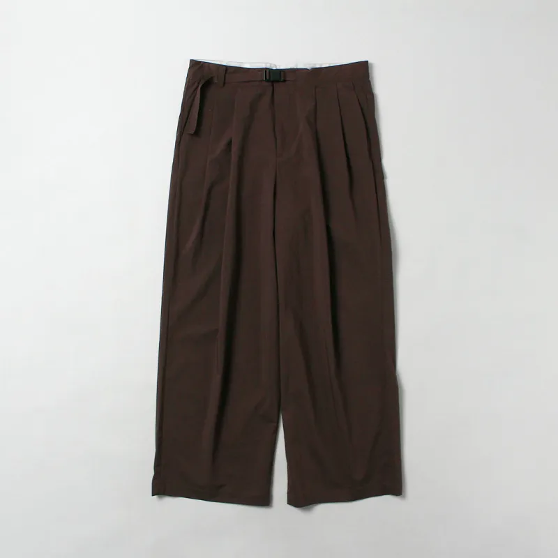 WHITE MOUNTAINEERING / Dickies Collaboration Two-Tuck Pants made by White Mountaineering