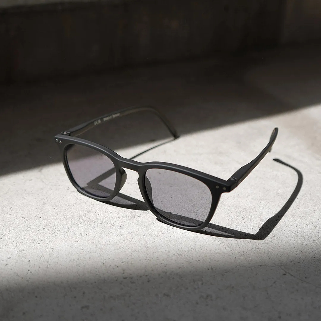 IZIPIZI / Photochromic Lens Sunglasses #E sold by Haku Clothing product image thumbnail 4