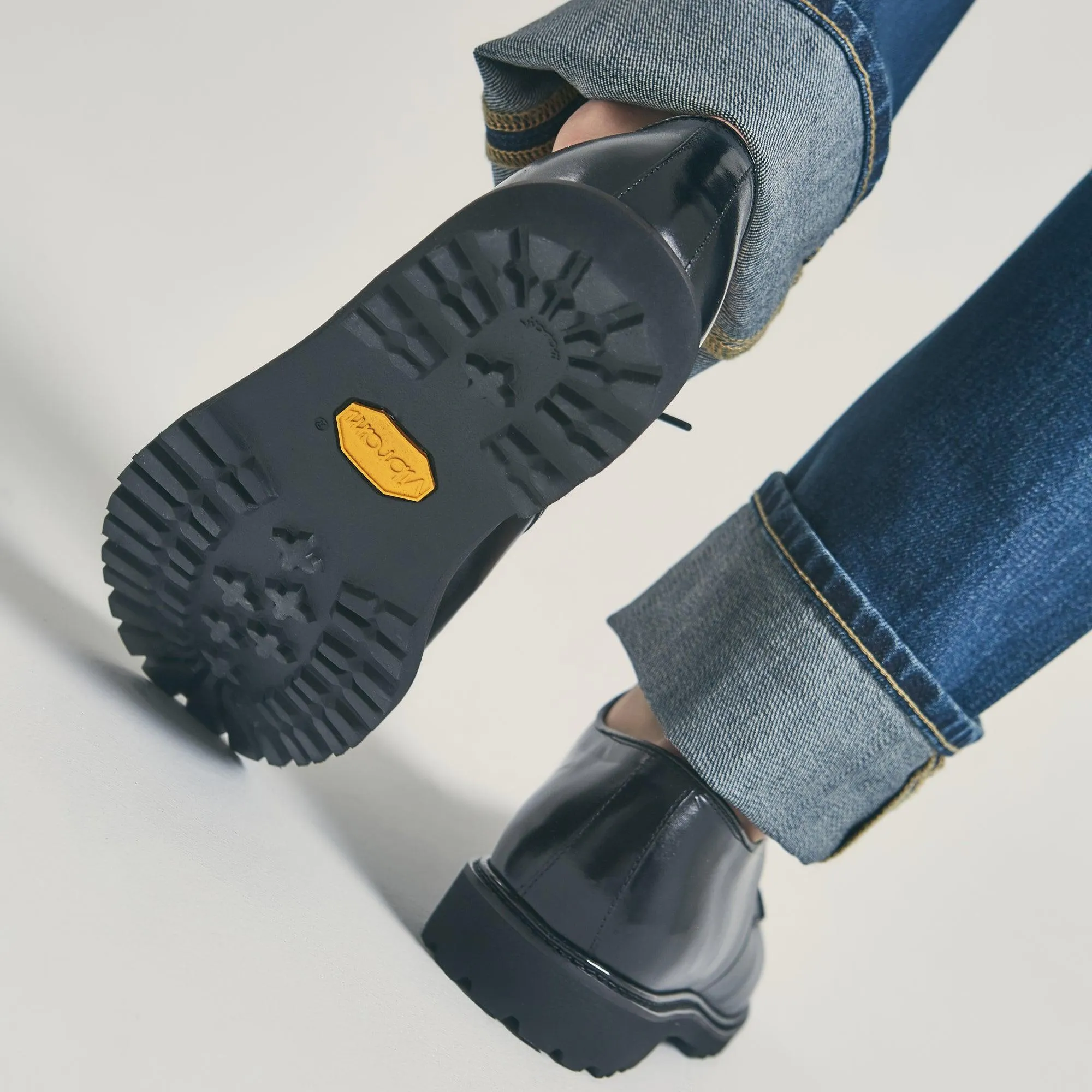 Cosimo Black sold by JosephT product image thumbnail 2