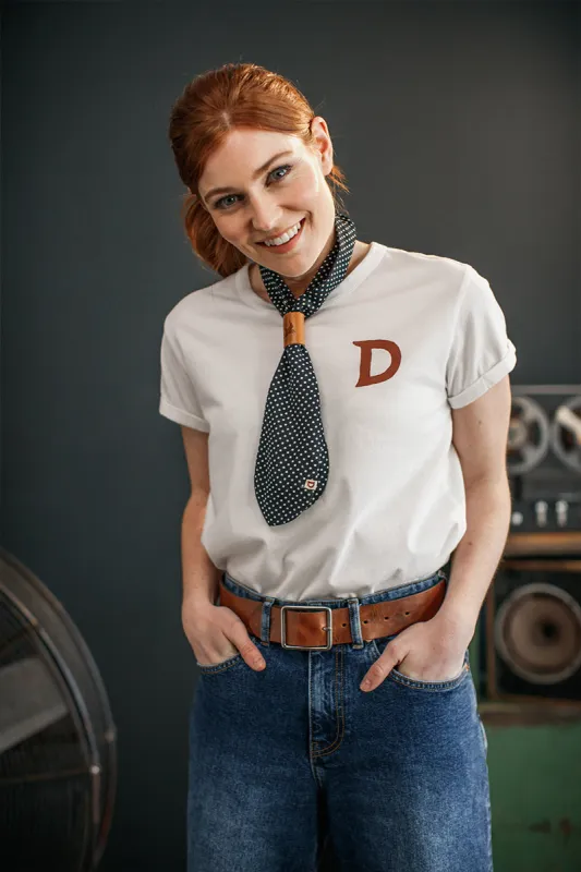 Damsons D Crew T-Shirt White made by &SONS