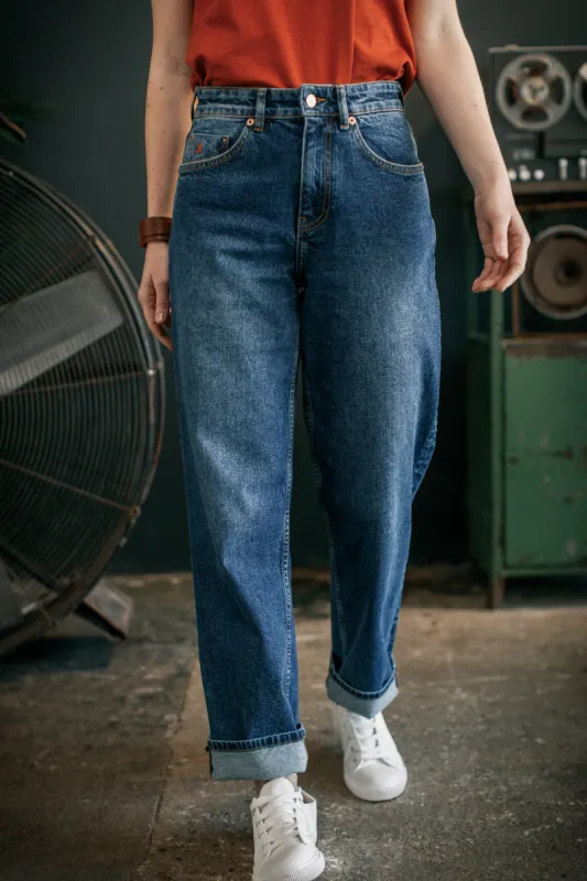 Damsons Beau Jeans Mid Blue made by &SONS