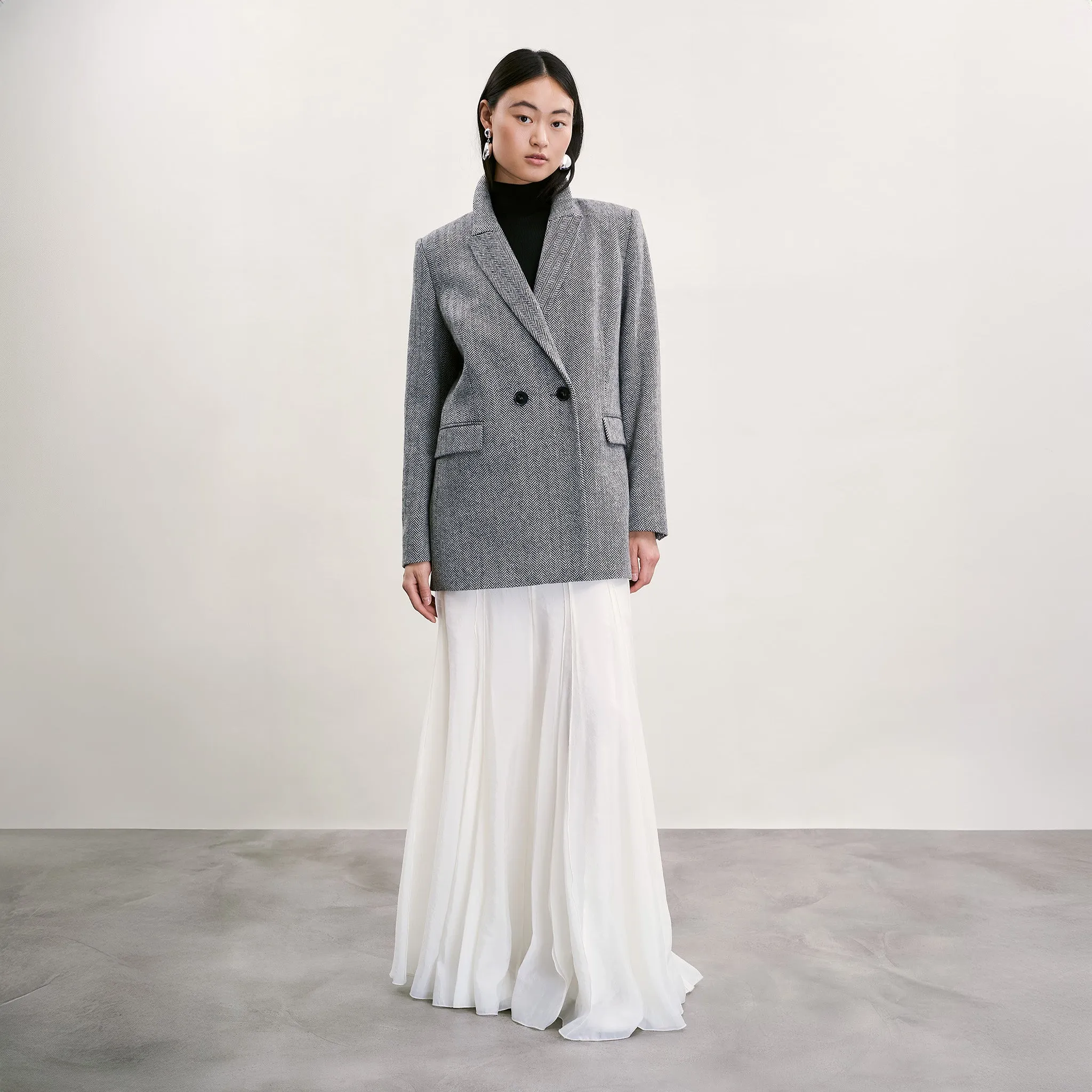 MANÚ sold by The Landskein product image thumbnail 4