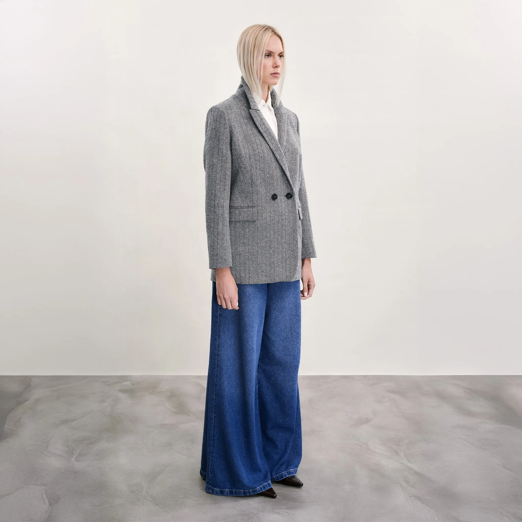 MANÚ sold by The Landskein product image thumbnail 5