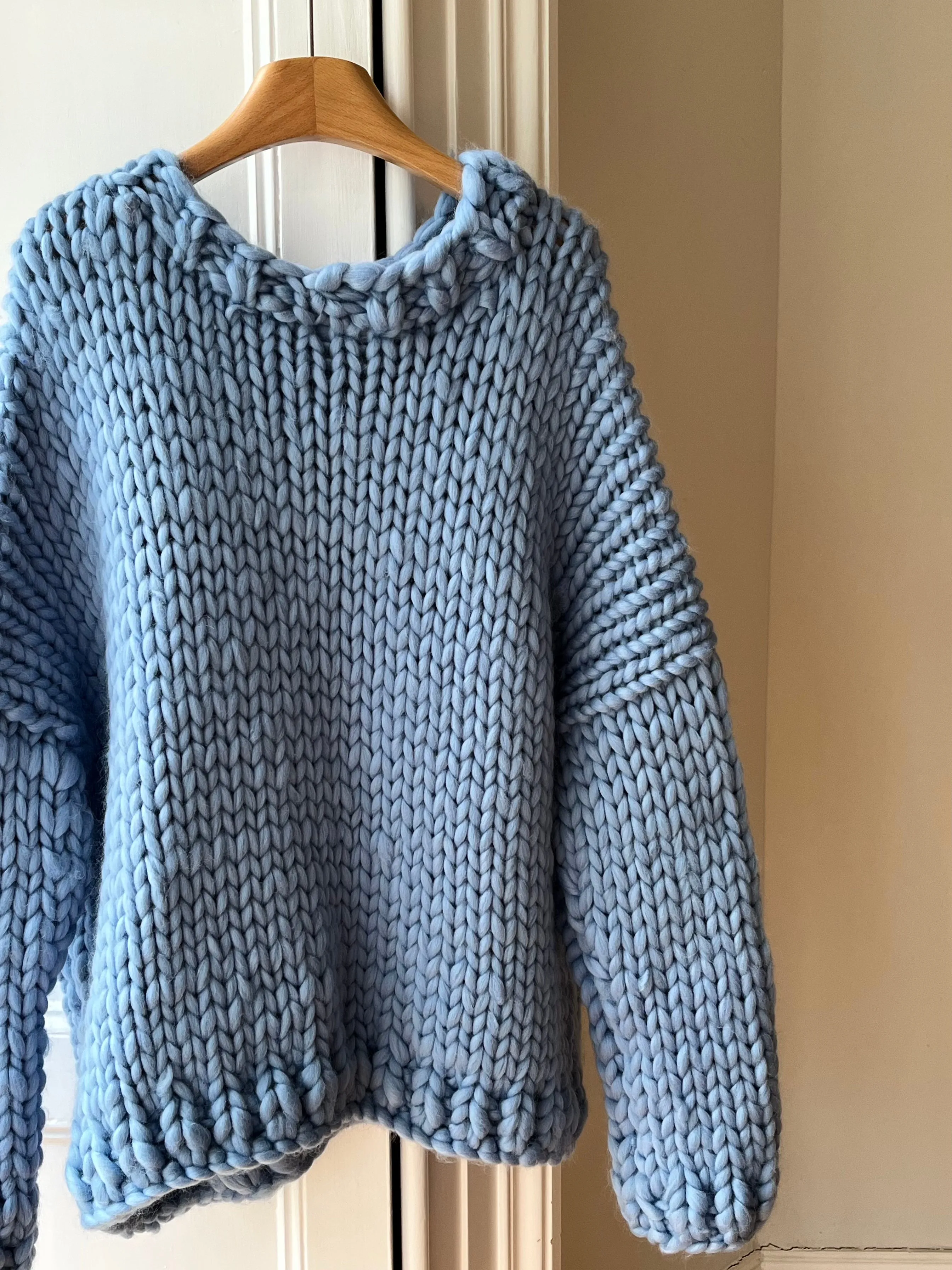 Blue Bow Chunky Knit Sweater M/L (Sample) sold by Hope Macaulay product image thumbnail 4