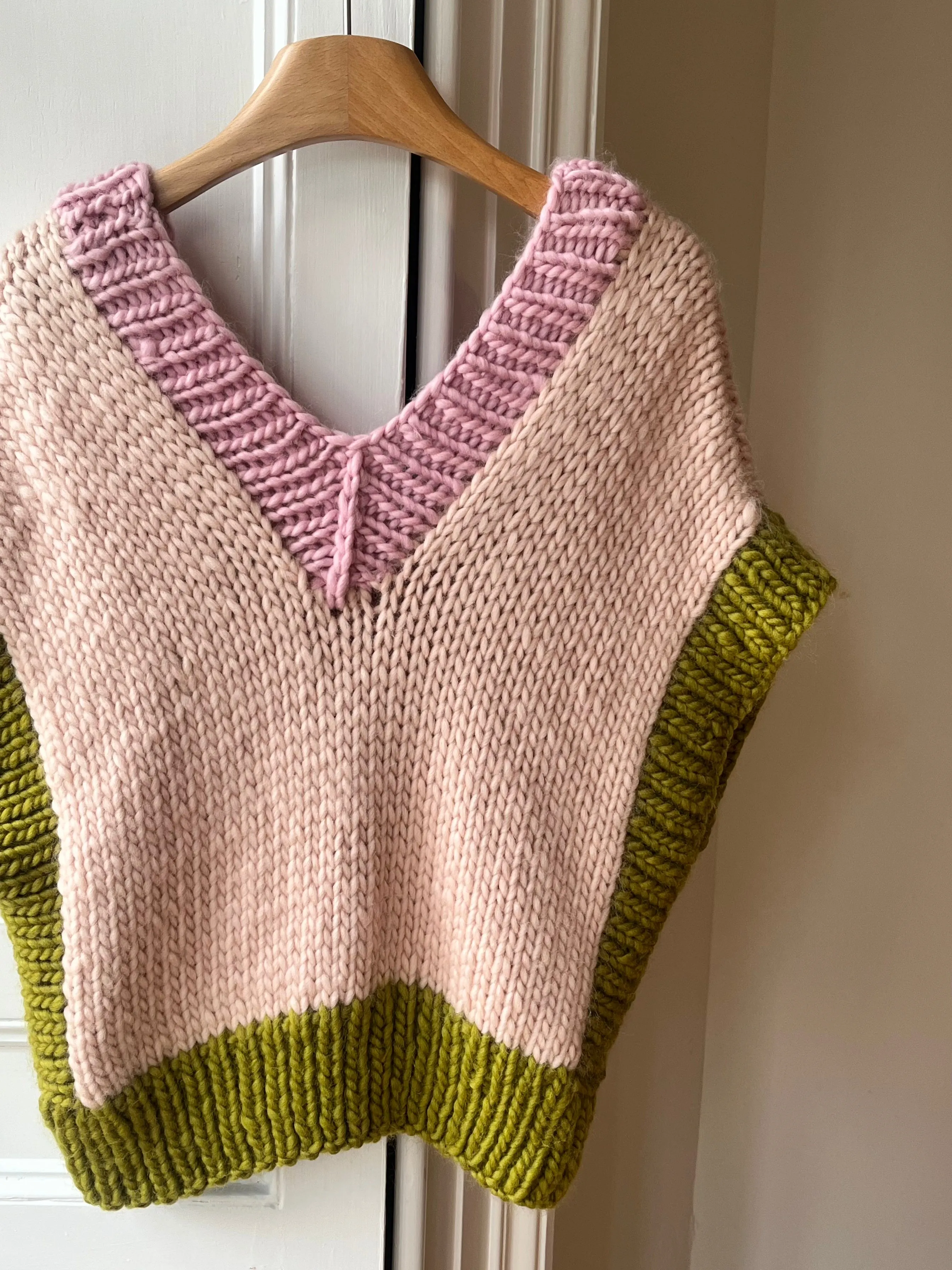 Cream Chunky Knit Vest (Sample) sold by Hope Macaulay product image thumbnail 4