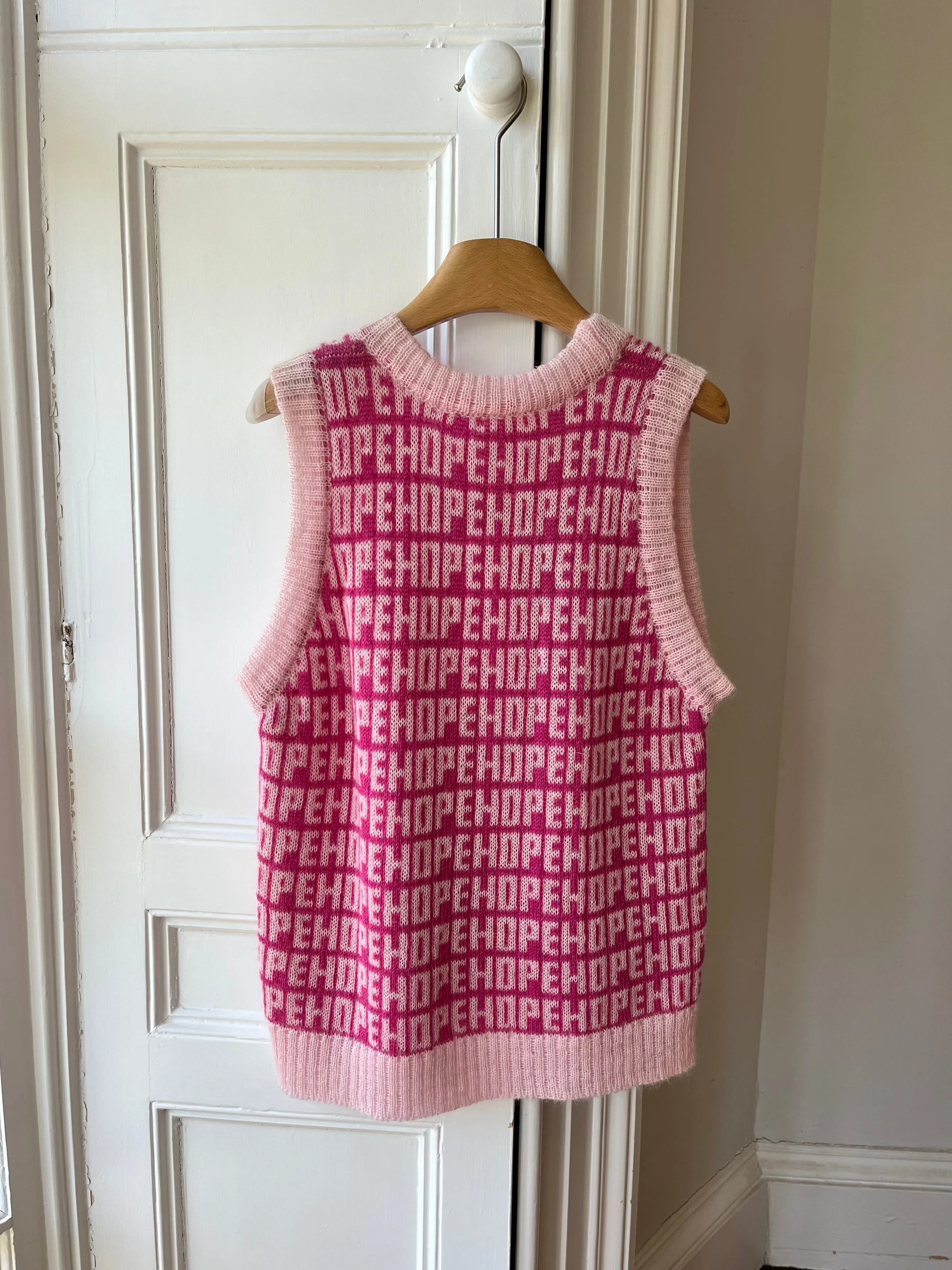 1of1 Hope Pink Knit Sweater Vest S/M (Sample) sold by Hope Macaulay product image thumbnail 3