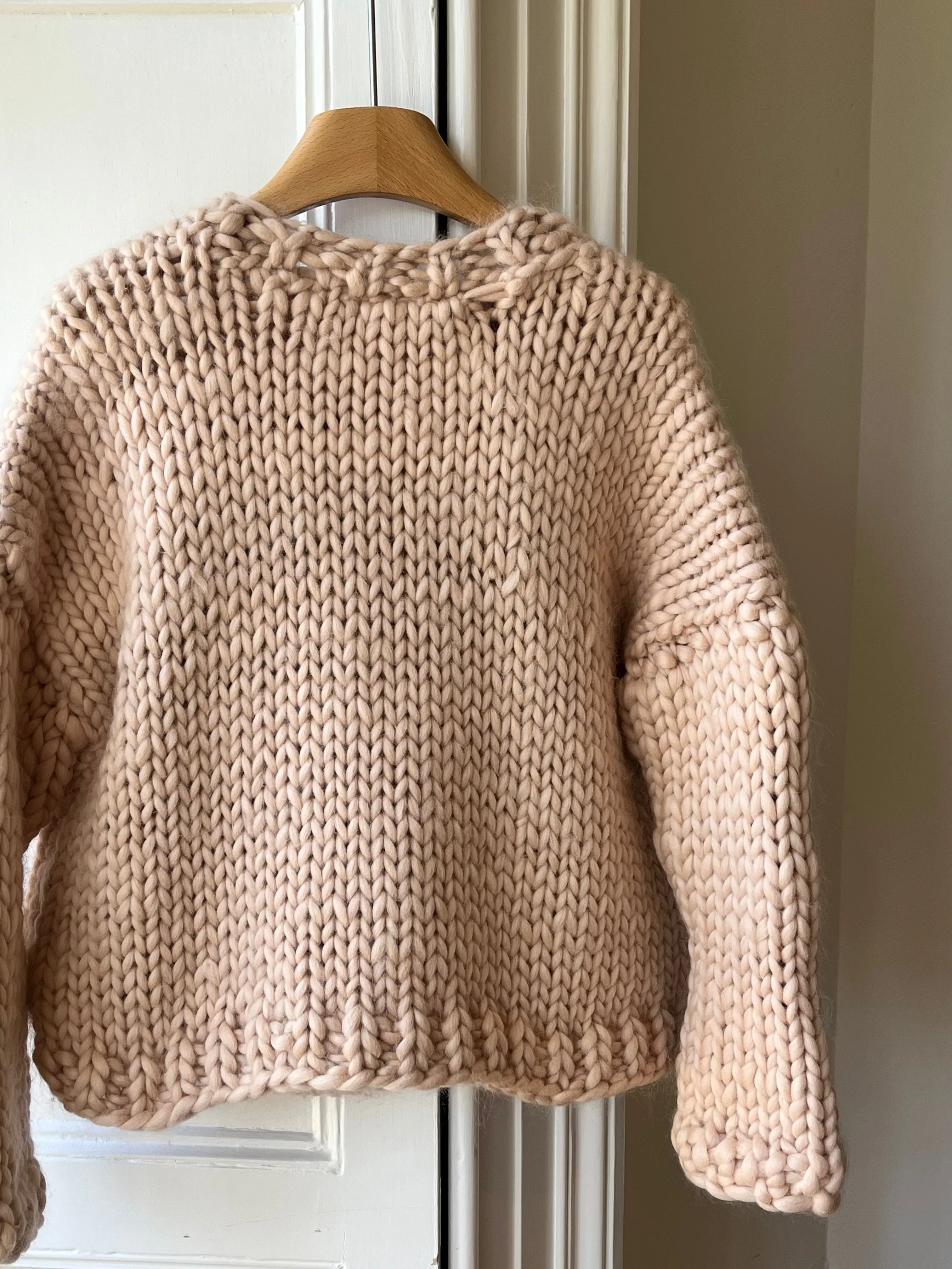 Daphne Bow Chunky Knit Sweater S (Sample) sold by Hope Macaulay product image thumbnail 4