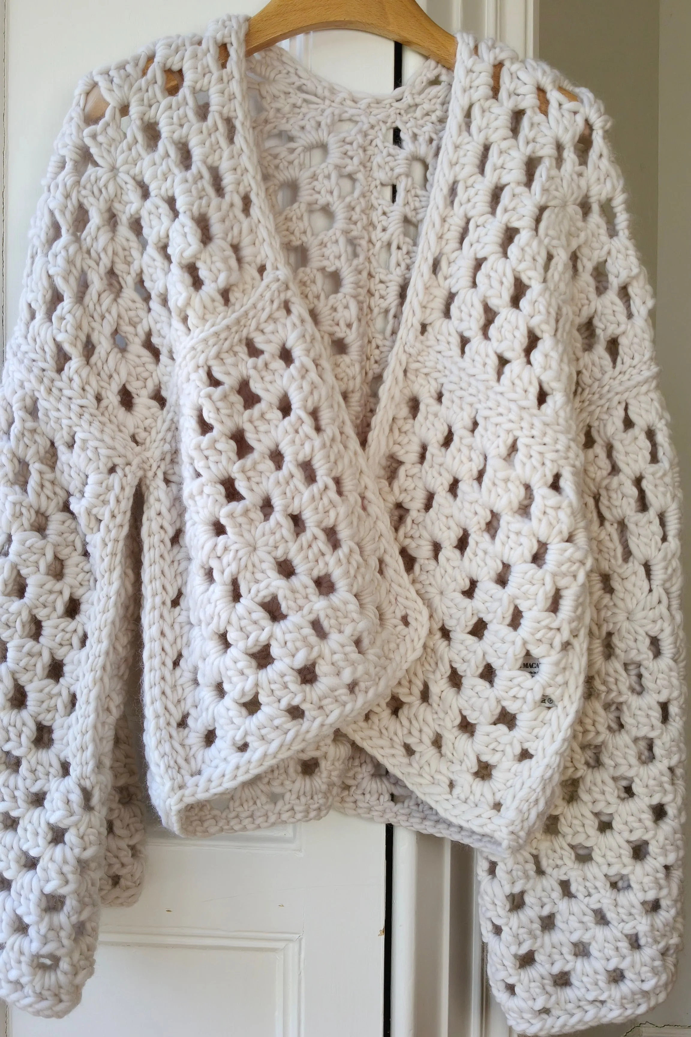White Crochet Knit Cardigan S/M (Sample) sold by Hope Macaulay product image thumbnail 2