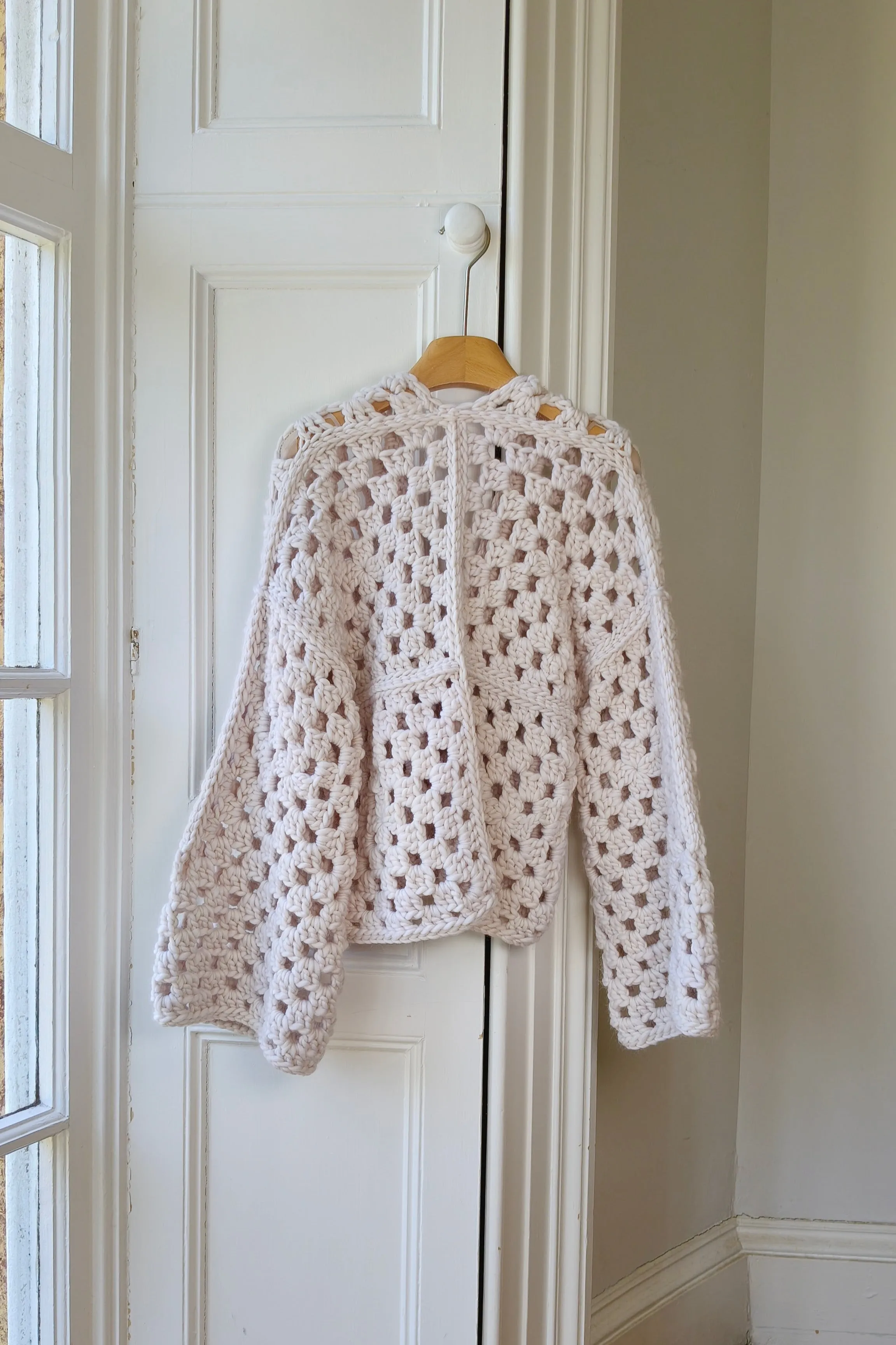 White Crochet Knit Cardigan S/M (Sample) sold by Hope Macaulay product image thumbnail 3