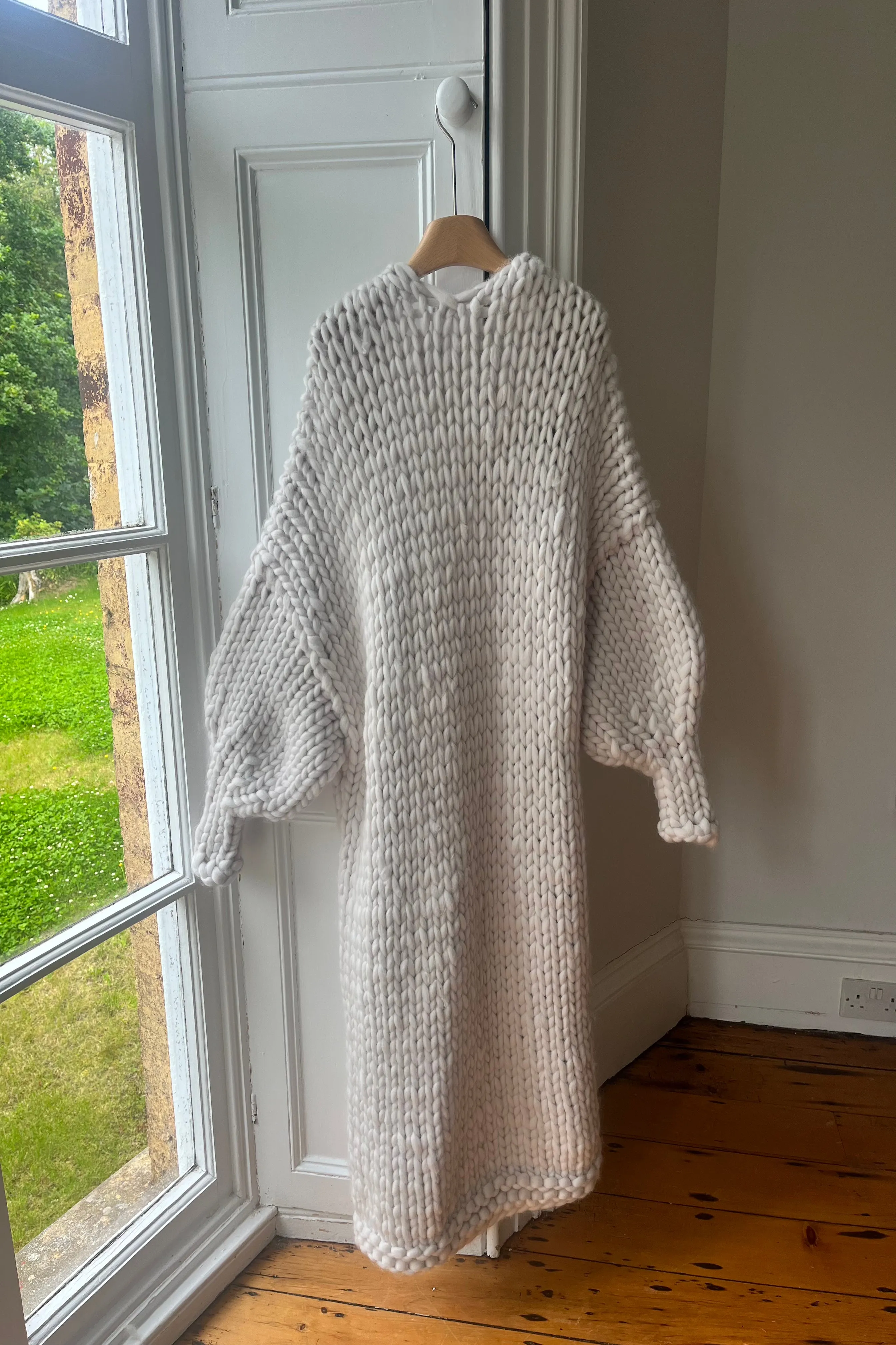 1of1 White Chunky Knit Maxi Cardigan S/M (Sample) sold by Hope Macaulay product image thumbnail 2