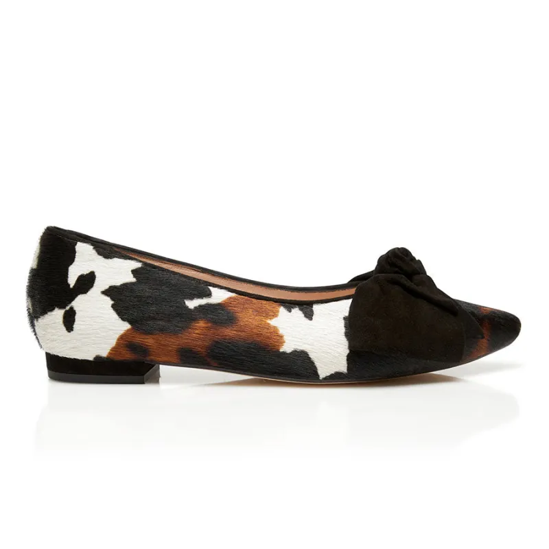 Bow Flat - Cow sold by Nicki Hoyne