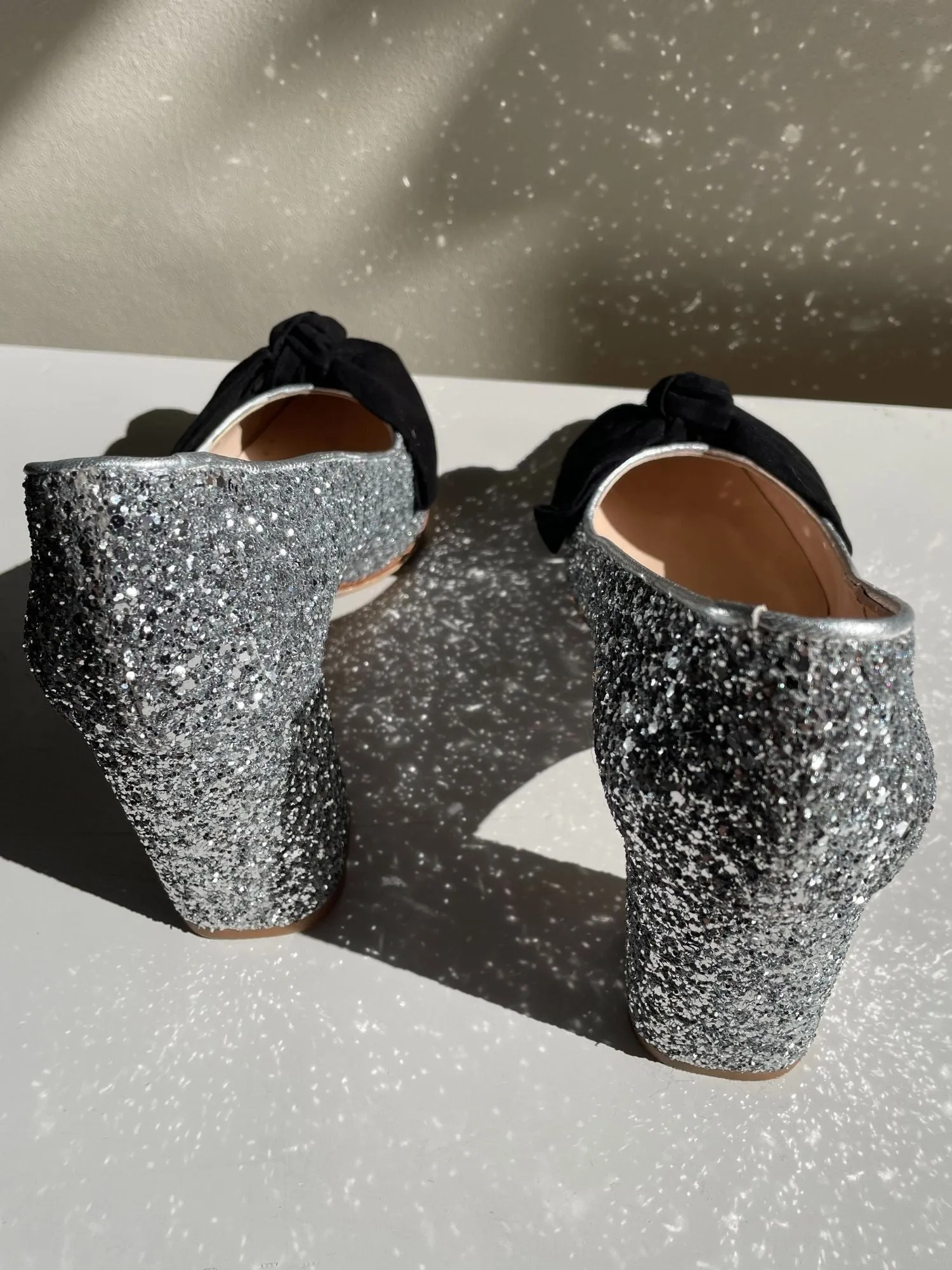 ReSELL - Bow Pump Heel - Silver Glitter 39 sold by Nicki Hoyne product image thumbnail 3