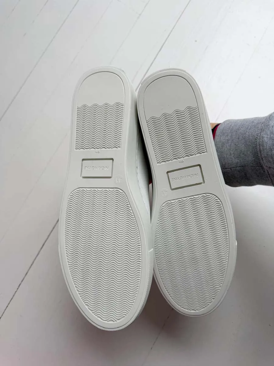 ReSELL - Classic Trainer - White/Black 41 sold by Nicki Hoyne product image thumbnail 3