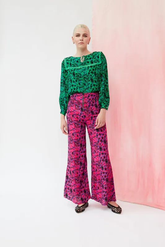 Jilly pant in pink sold by Feri