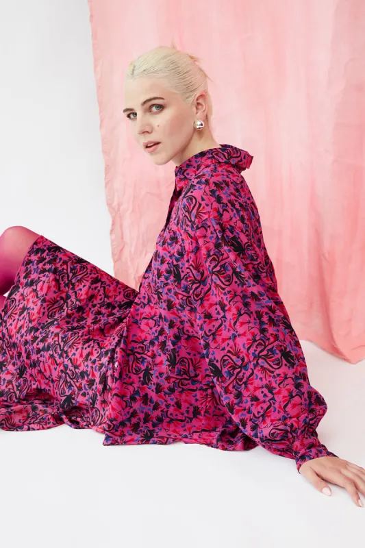 Rosa blouse in pink silk sold by Feri