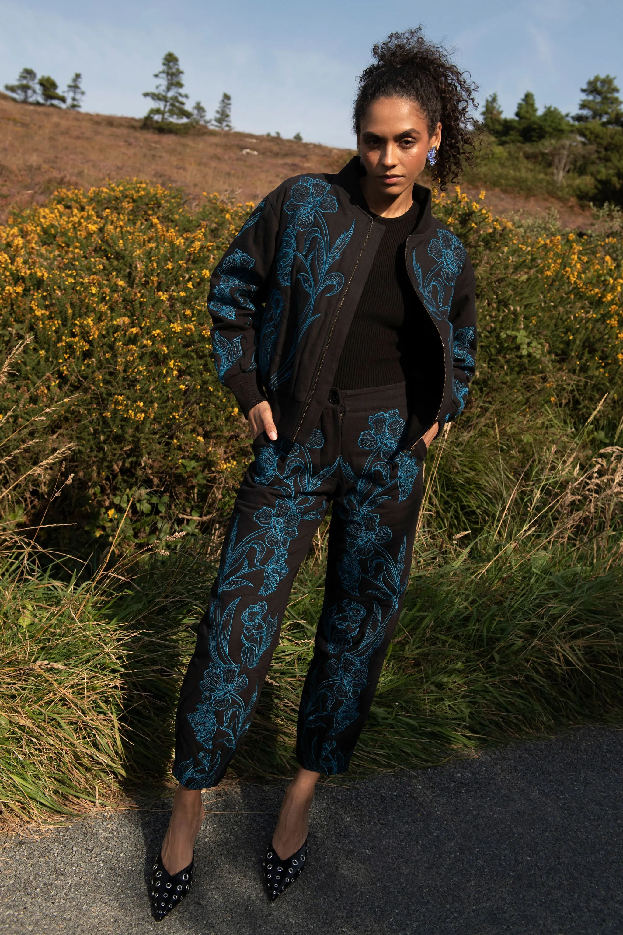 Margarita Pant sold by Feri product image thumbnail 2