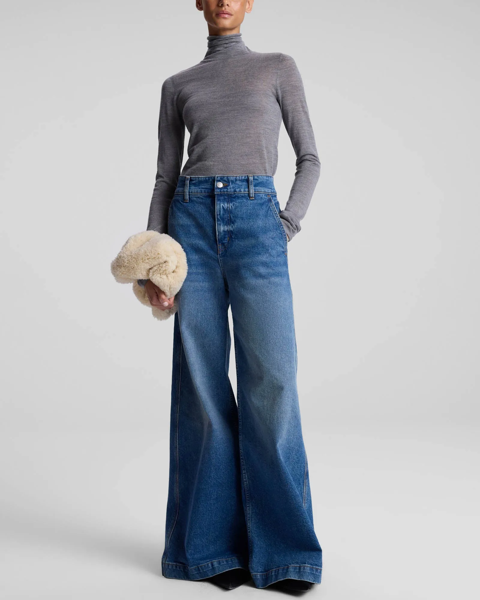 Grant Jeans sold by TNT Fashion product image thumbnail 2